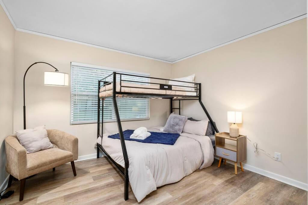 Holiday home Modern Near Uf, Stadium - Private Gazebo *