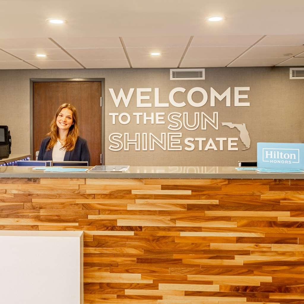 Hotel Hampton 3*