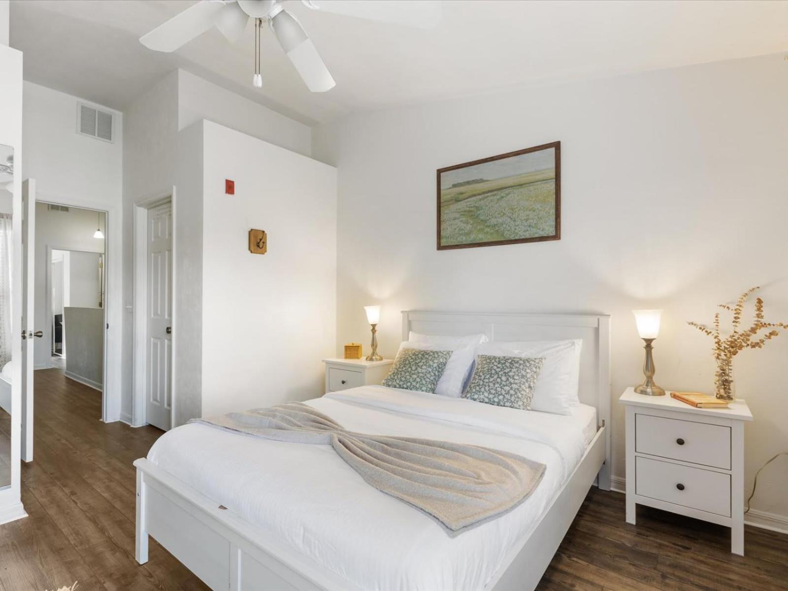 Holiday home Convenient & Inviting - Fully-equipped 2bd *