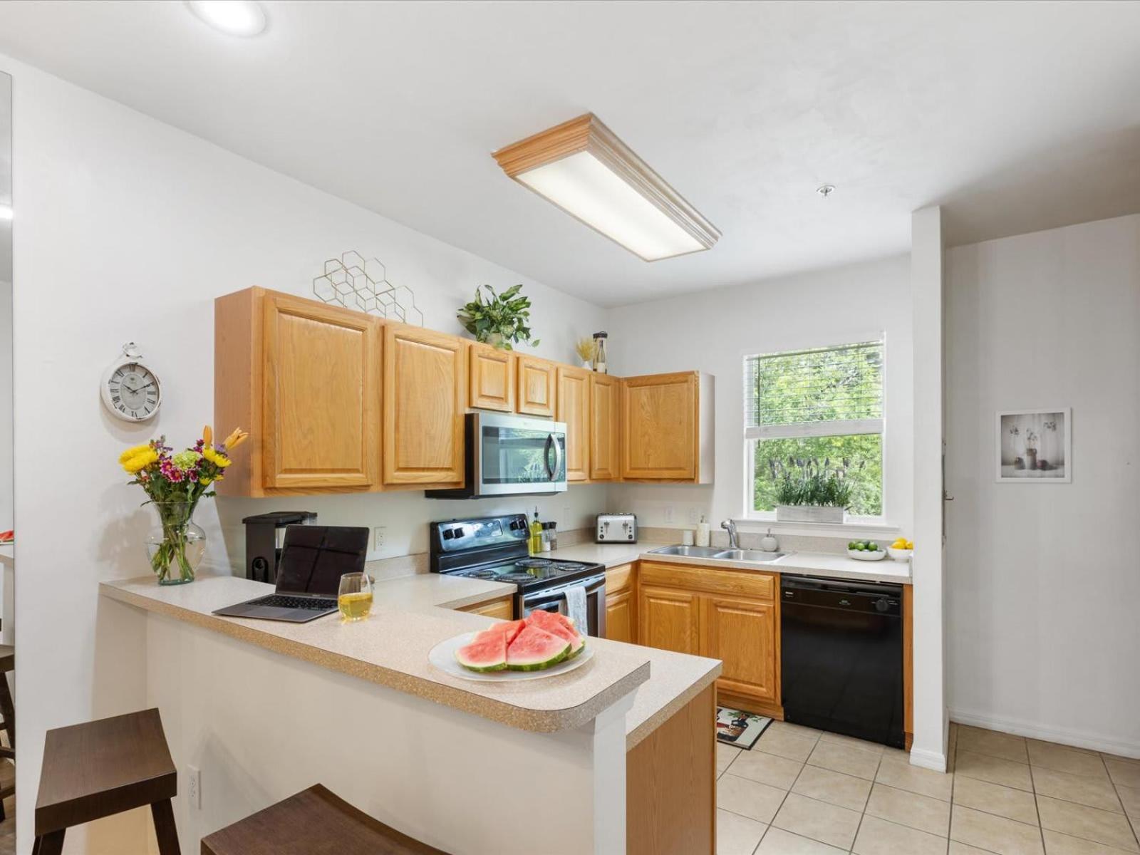 Holiday home Convenient & Inviting - Fully-equipped 2bd