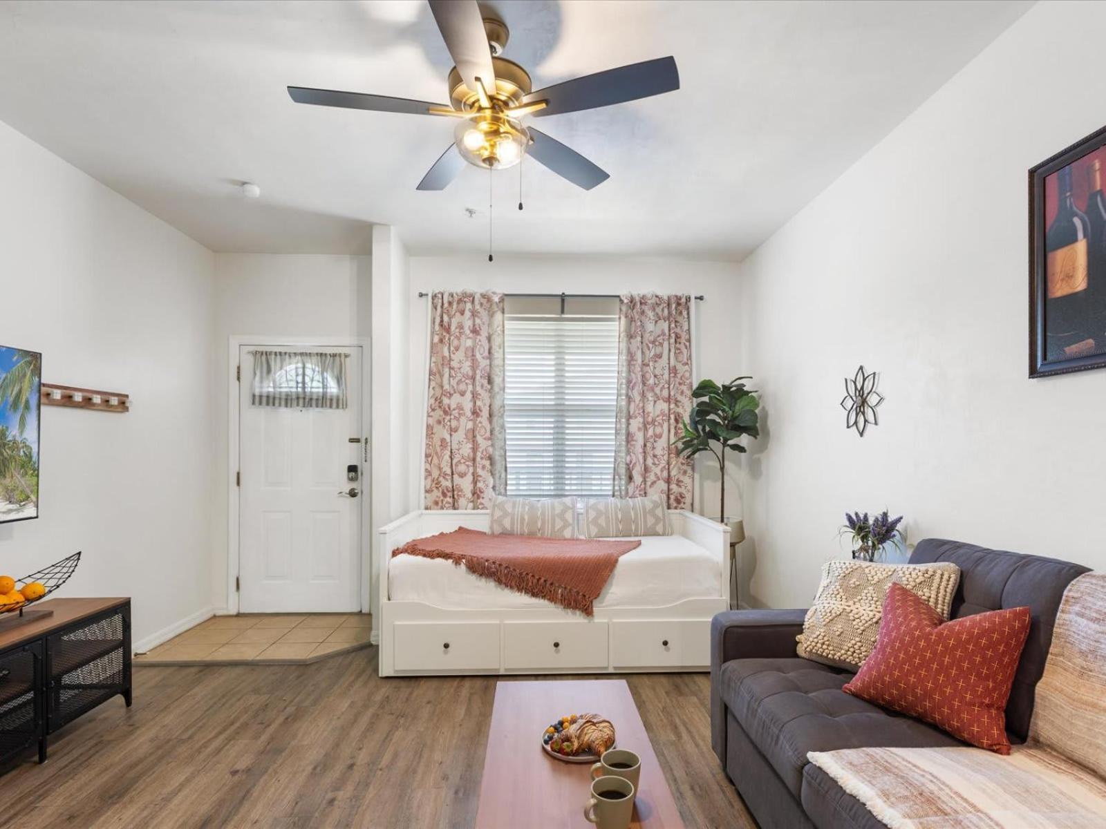 Holiday home Convenient & Inviting - Fully-equipped 2bd