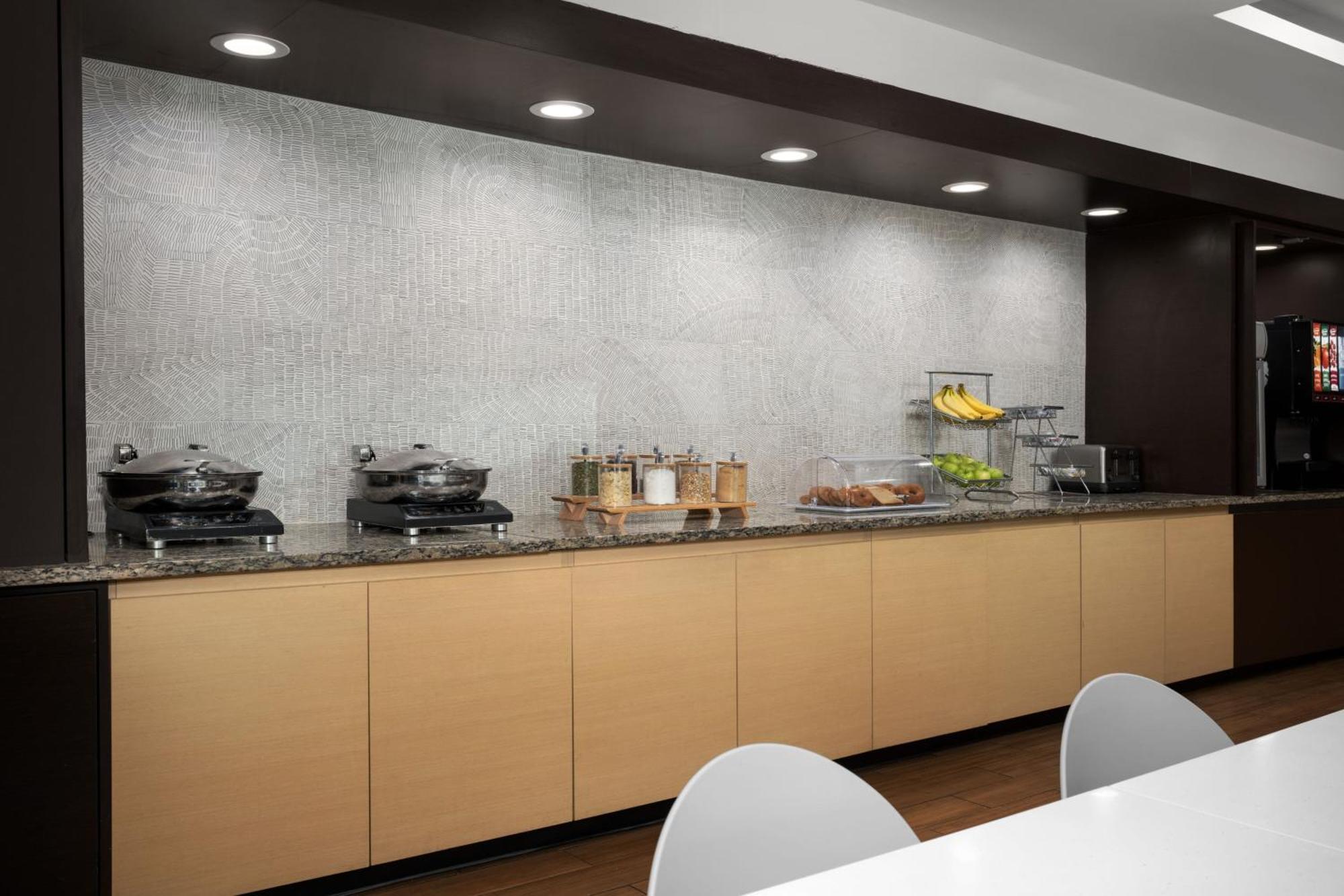 Hotel Towneplace By Marriott Northwest 3*