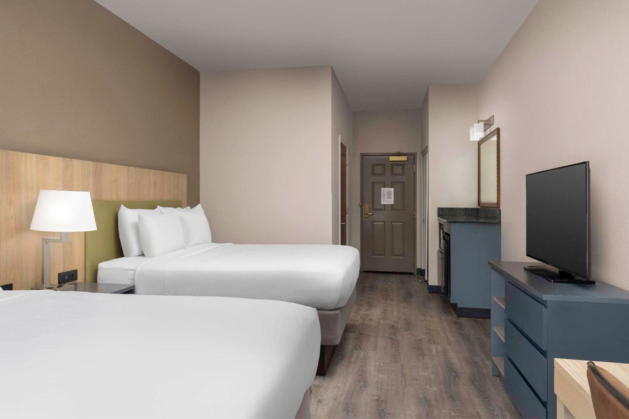 Country & By Radisson, Gainesville, Fl 3*