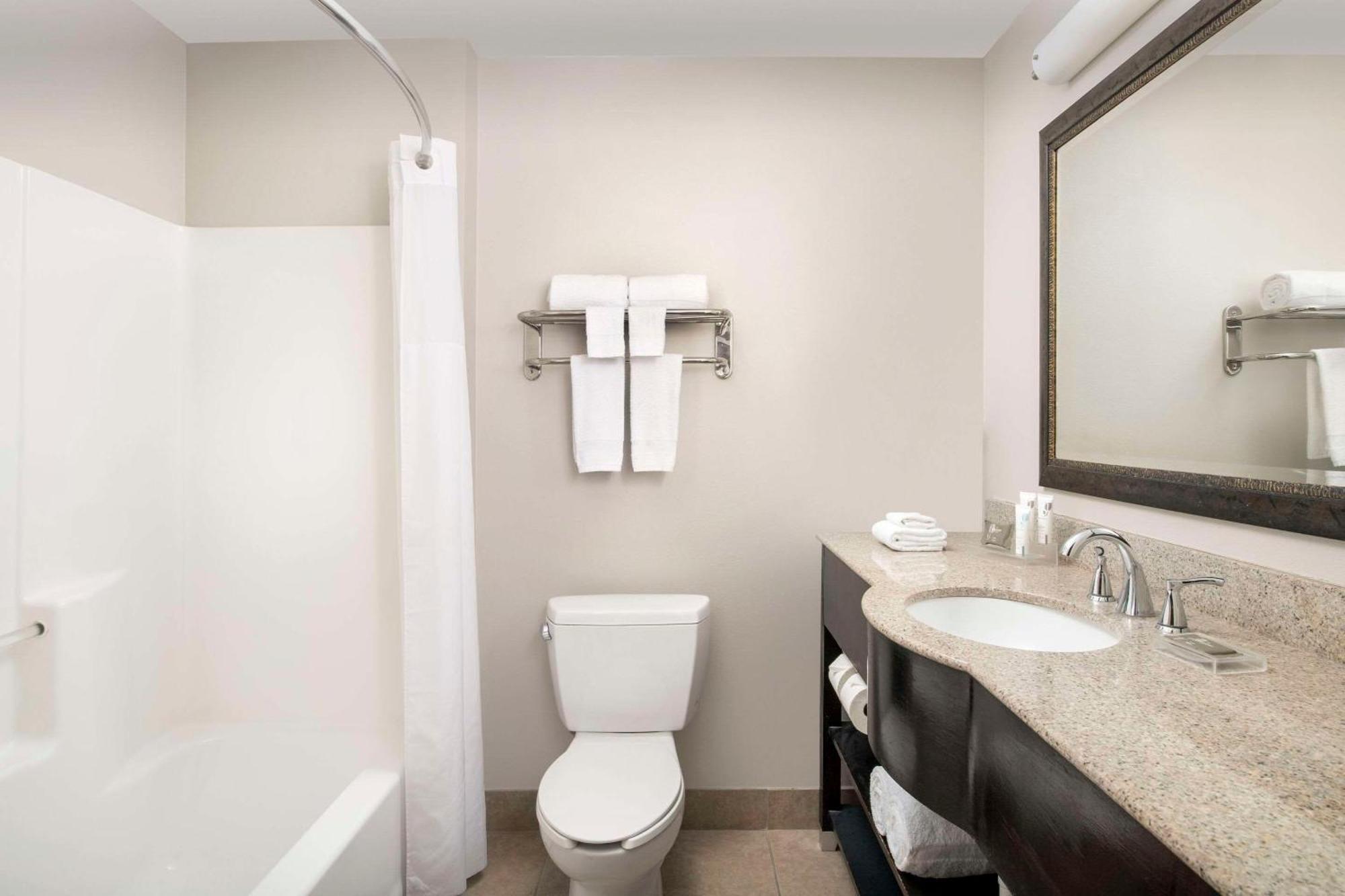 Hotel Country & By Radisson, Gainesville, Fl 3*