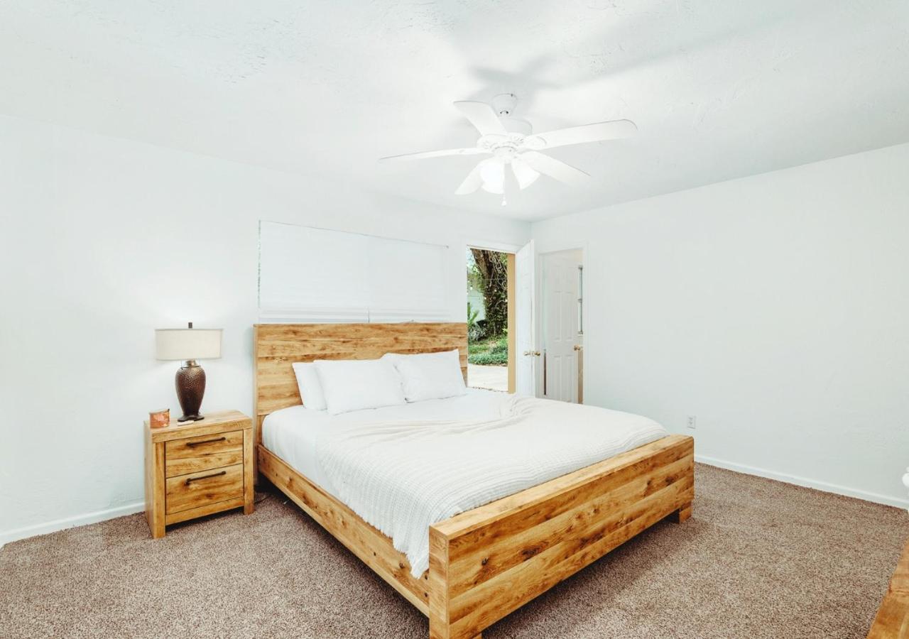 3br Oasis With Alfresco Dining & Retro Gaming Holiday home *