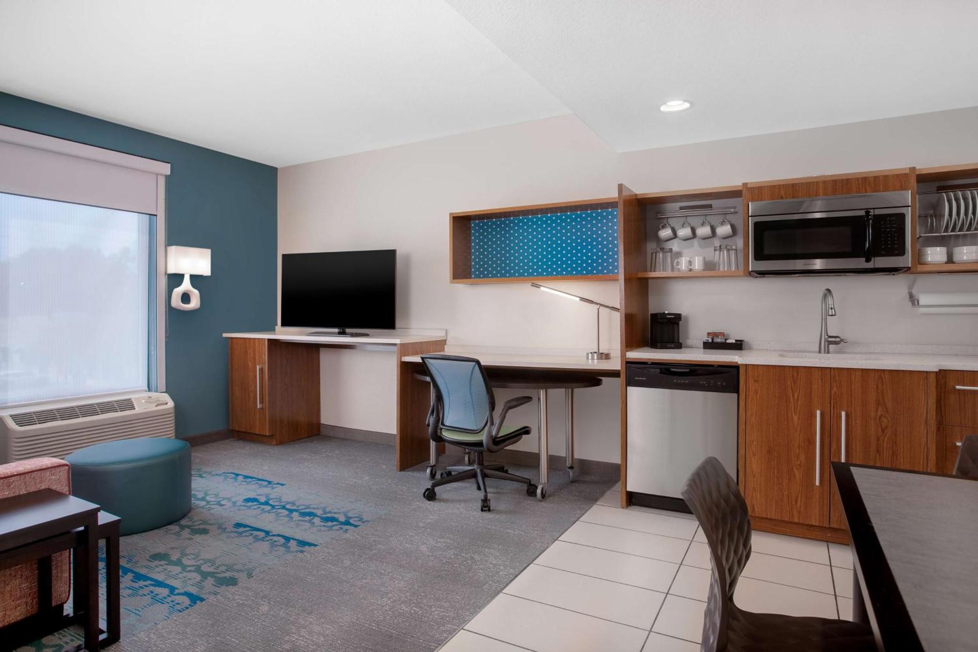 Hotel Home2 By Hilton Gainesville