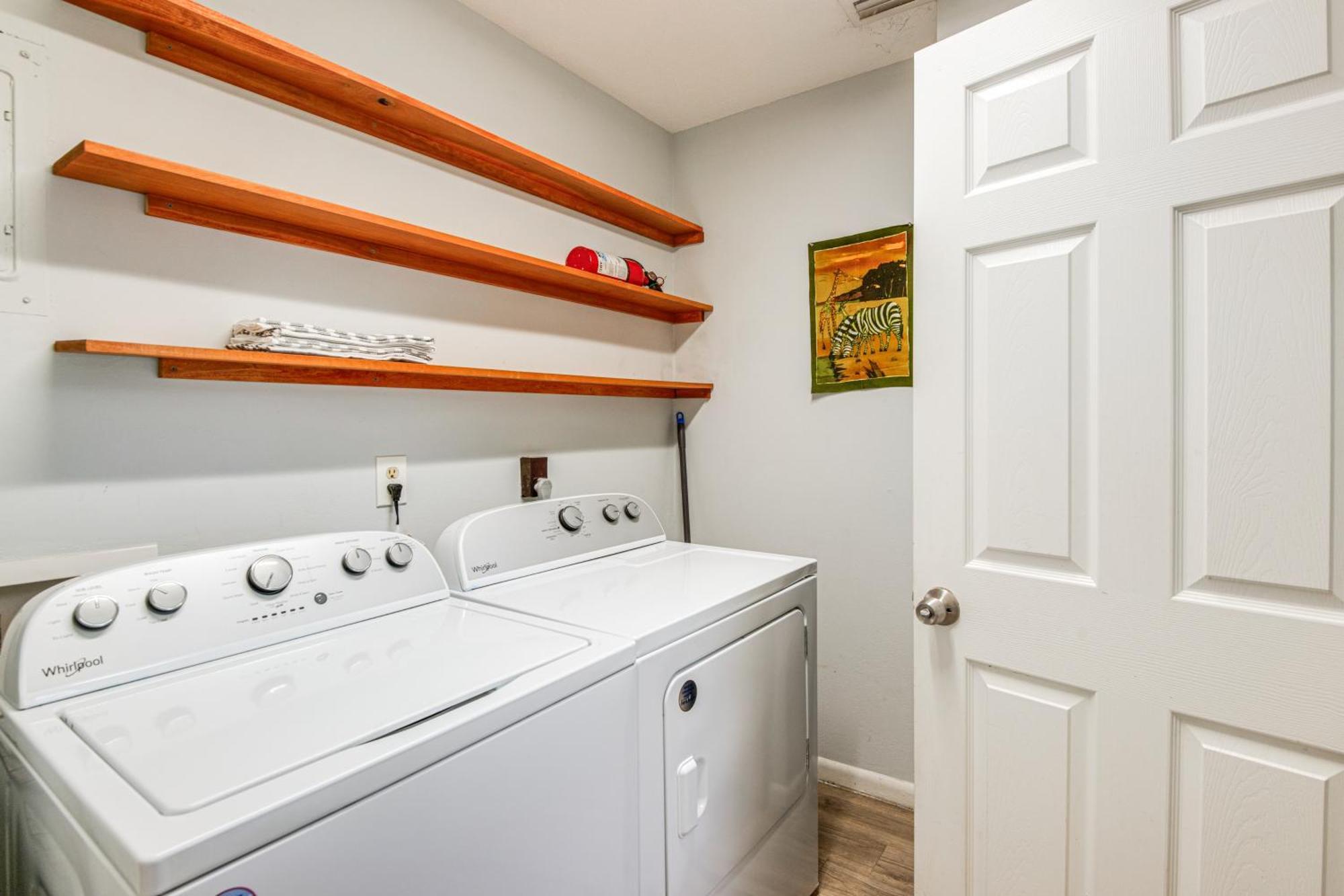 Mid-century Getaway 3 Mi To Uf Campus Holiday home