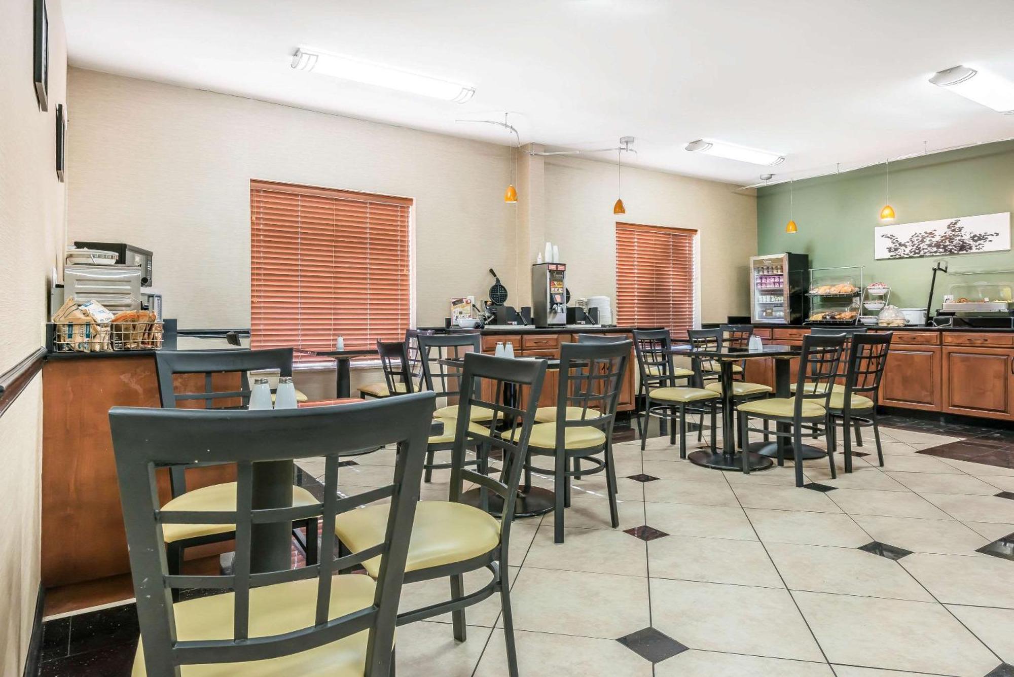 Sleep & University-shands Hotel Gainesville