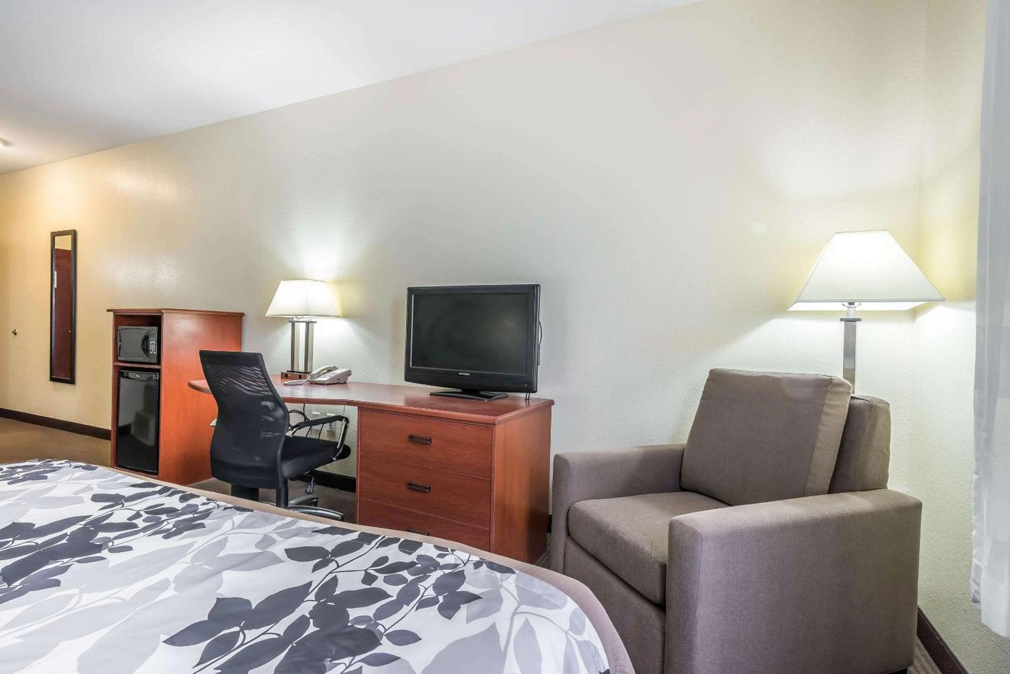 Sleep & University-shands Hotel