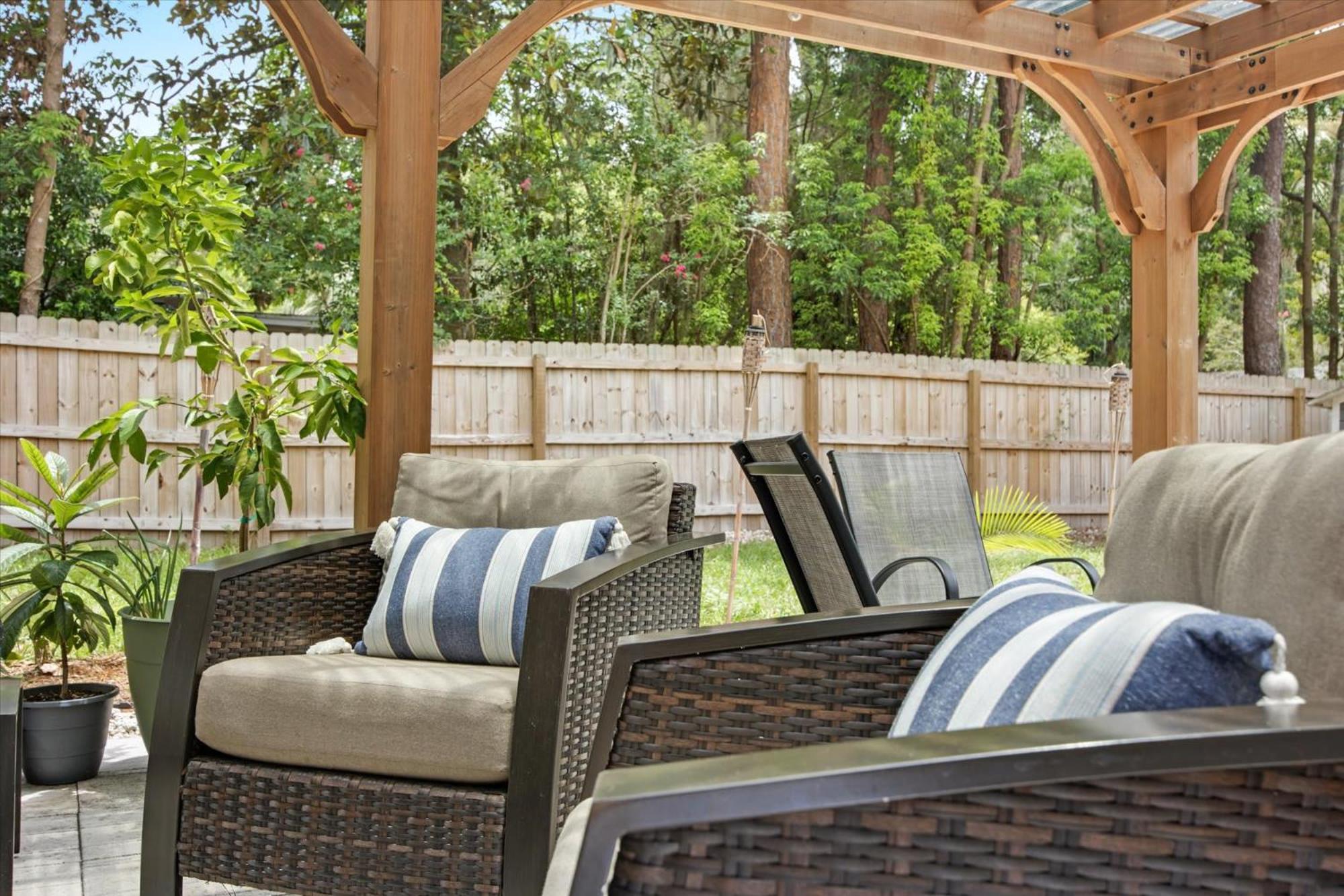 2 Miles To Uf & Dt - Pergola Fire Pit Game Gainesville