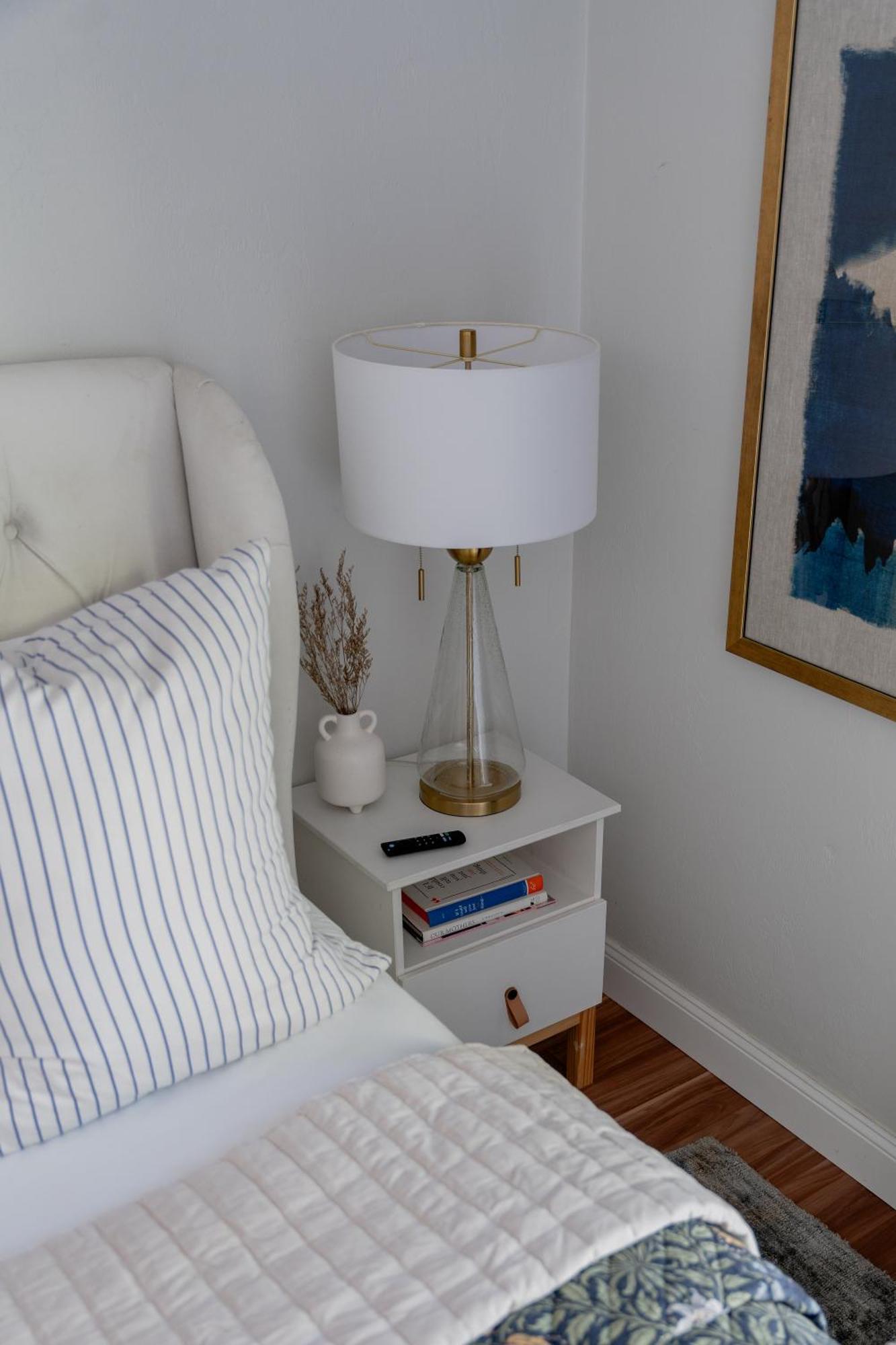 Peaceful, Modern, Renovated, Close To Everything! Apartment