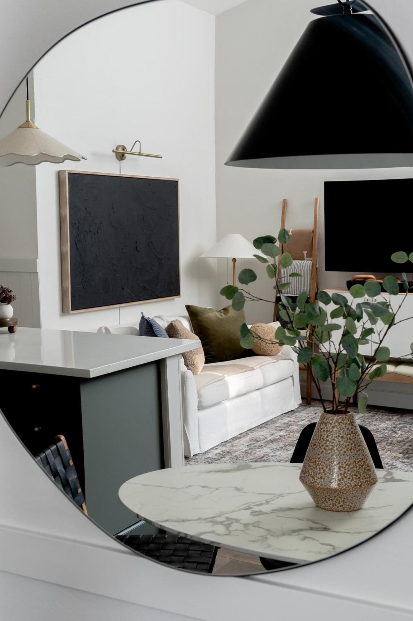 Apartment High Design & Coziest Comforts Gainesville