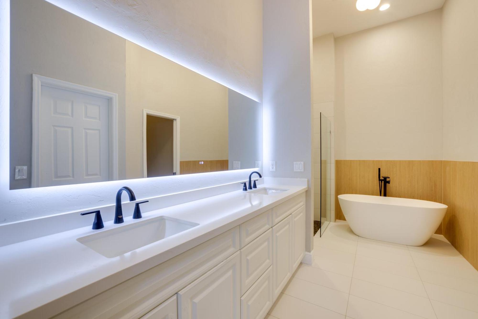 Townhome With Patio Less Than 5 Mi To Uf Campus! Holiday home *