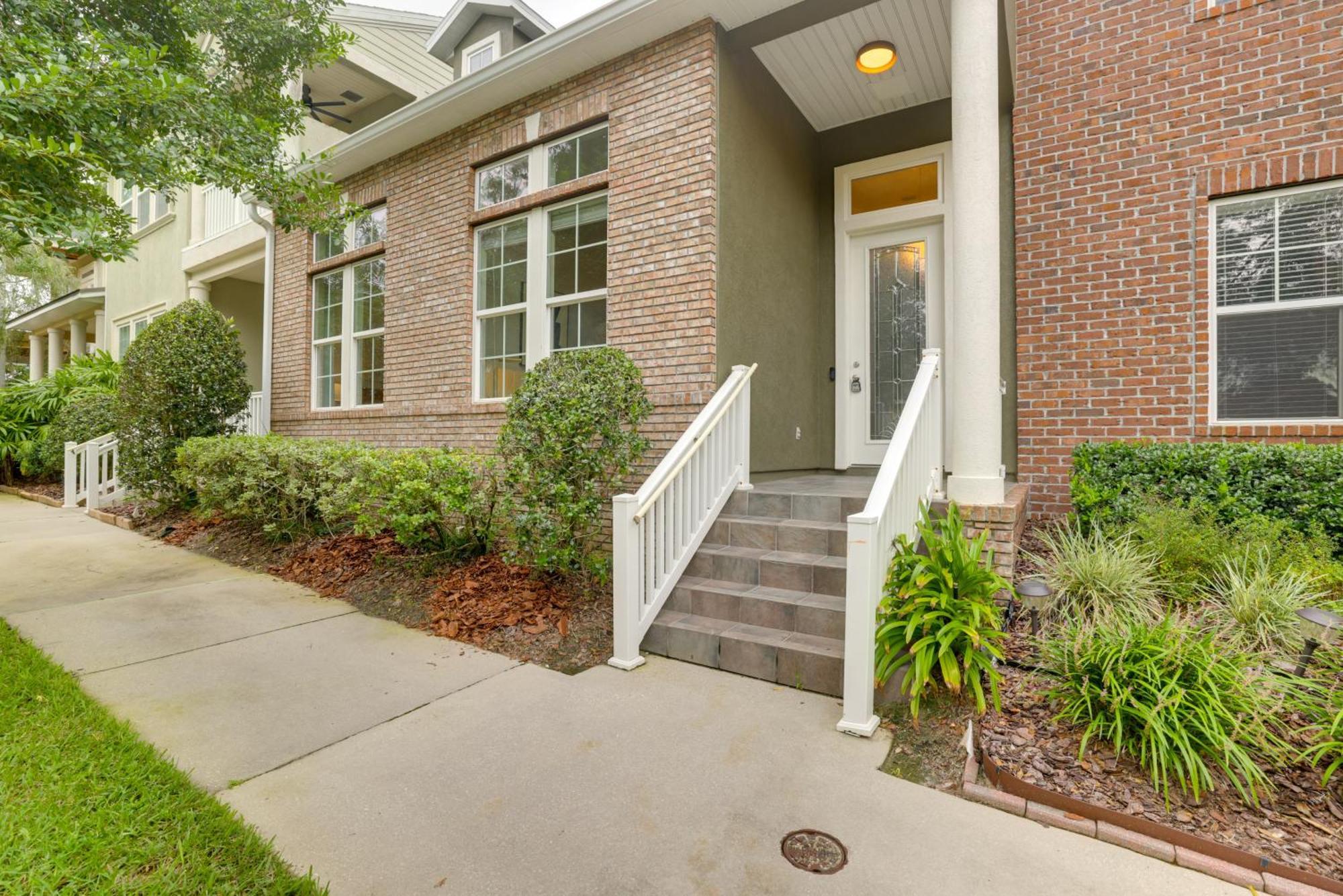 Holiday home Townhome With Patio Less Than 5 Mi To Uf Campus! *
