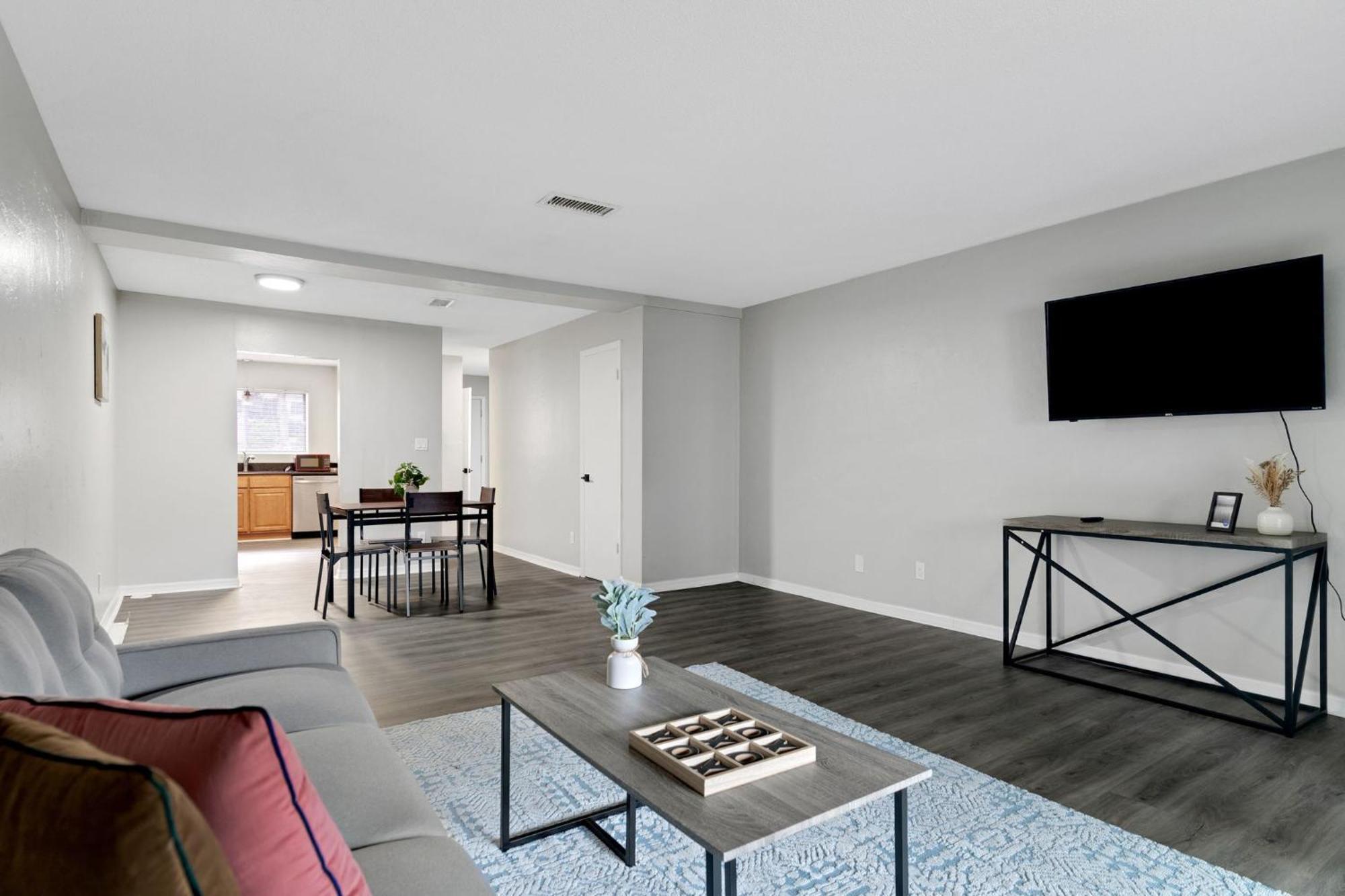 Apartment Sweetwater 8b I Beautiful 2bd I Free Parking Gainesville