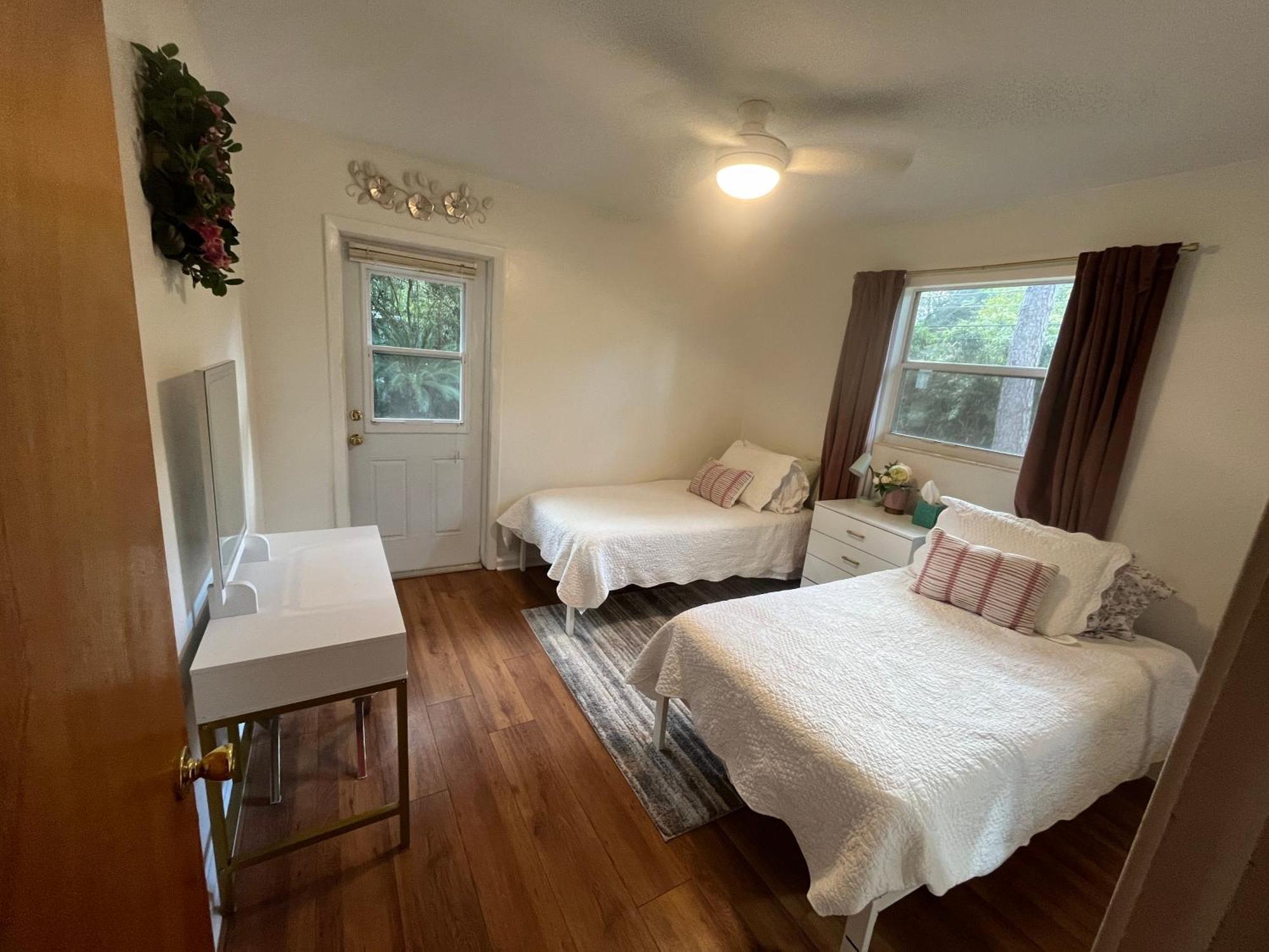 Holiday home New Renovated Peaceful Mile To Uf Gainesville