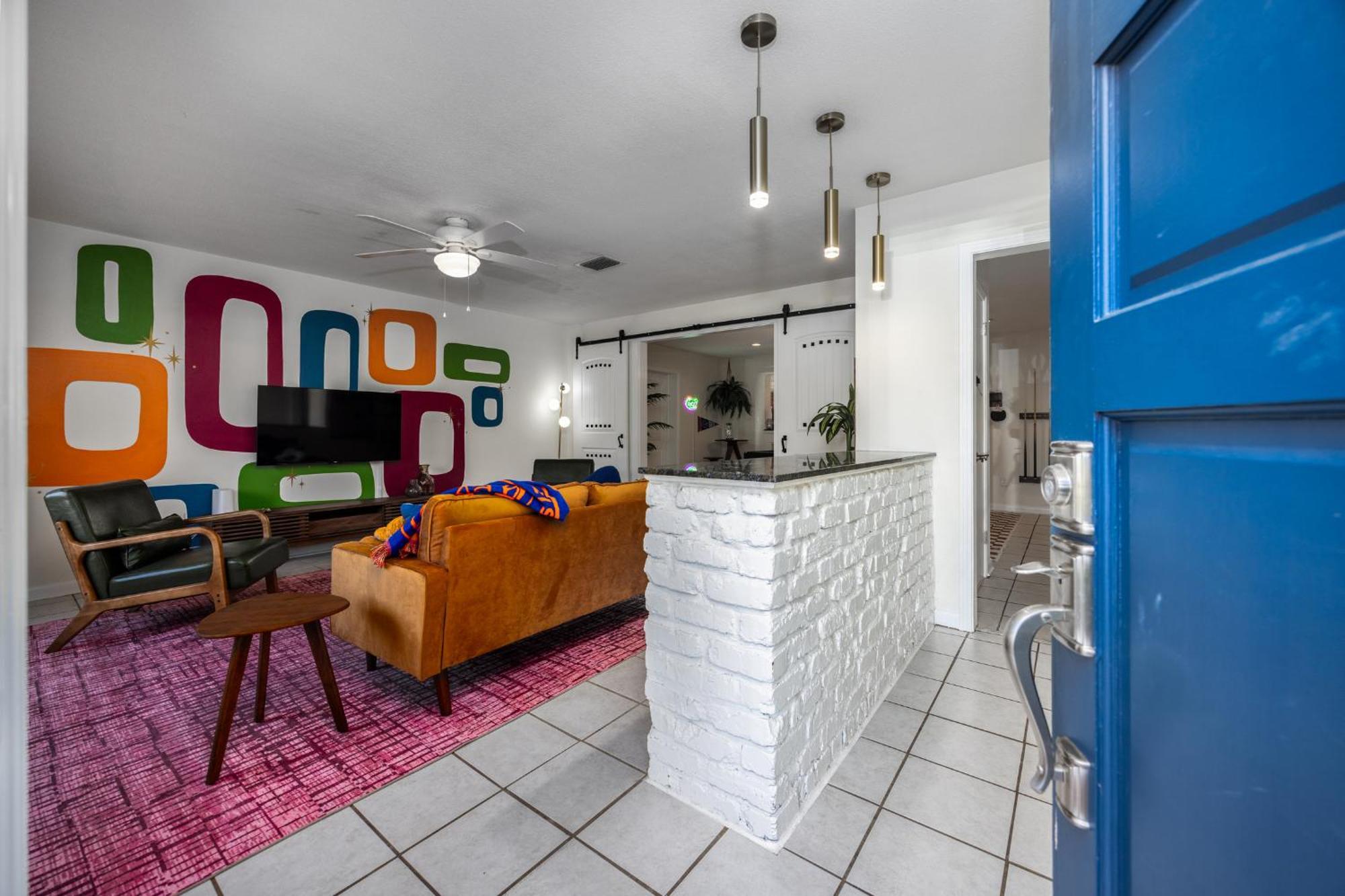 4bd Gator Grove - Backyard - Games - Near Uf
