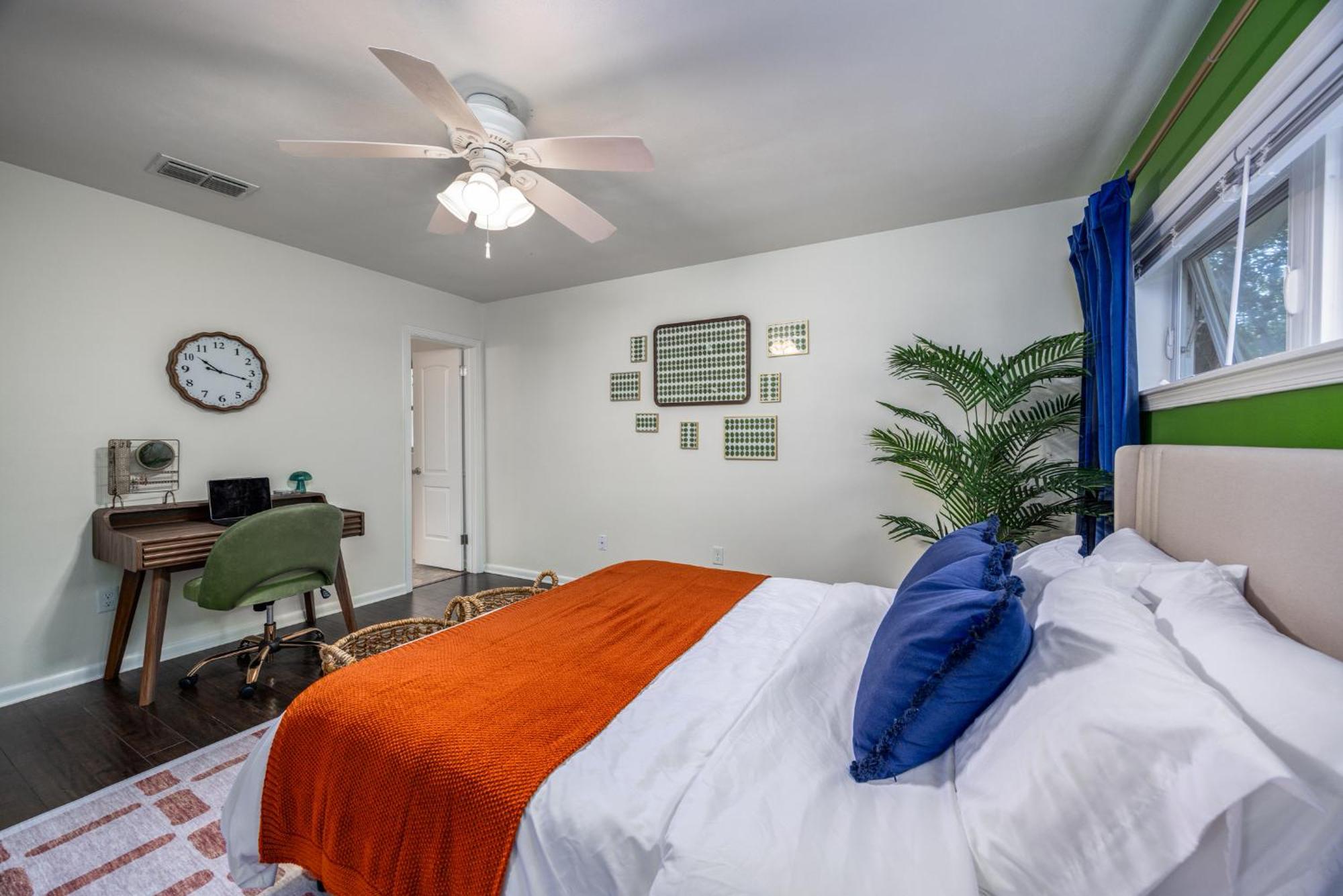 4bd Gator Grove - Backyard - Games - Near Uf