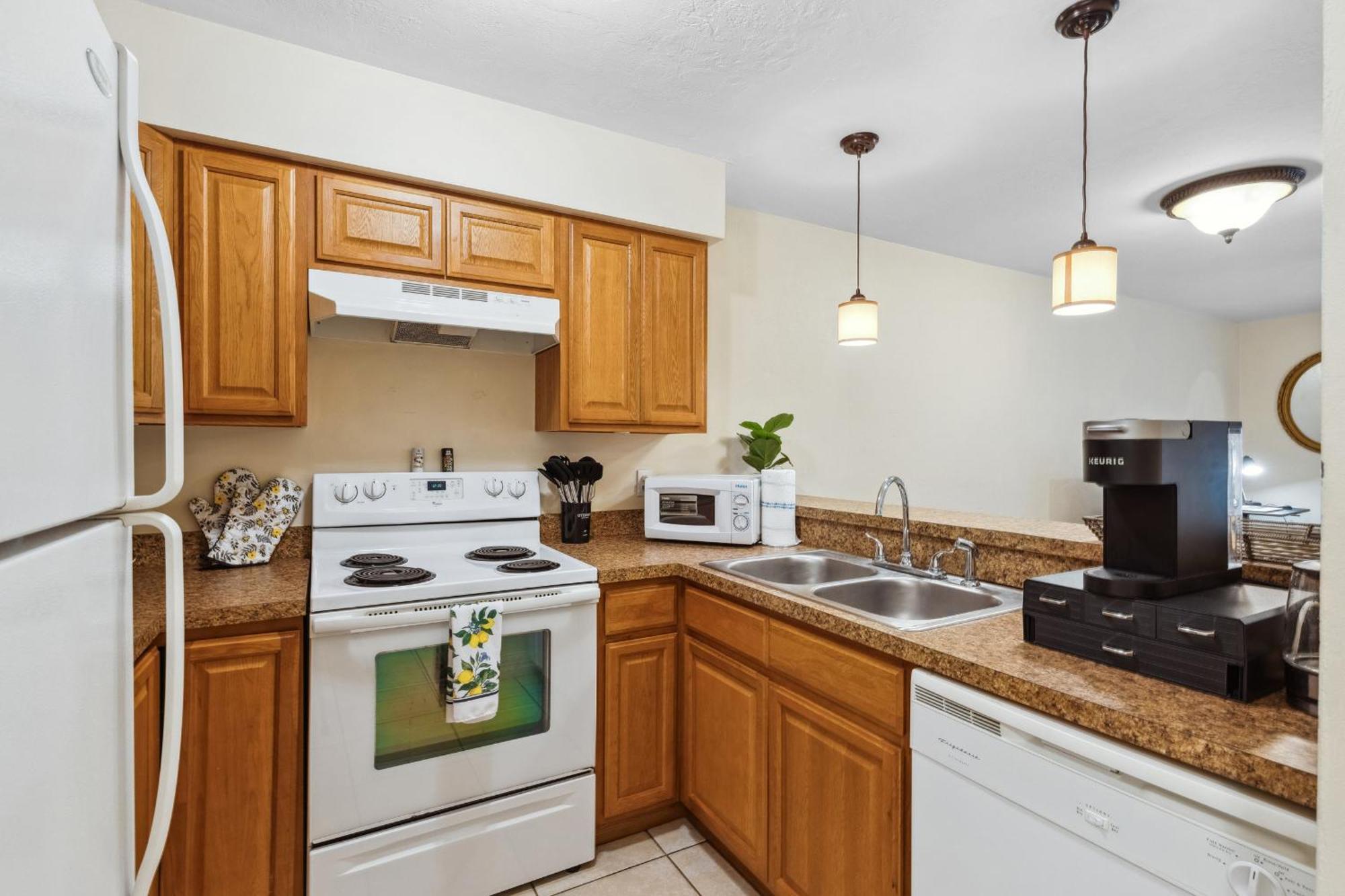 Free Parking-only 3 Min To Uf, Downtown & Midtown! Apartment *