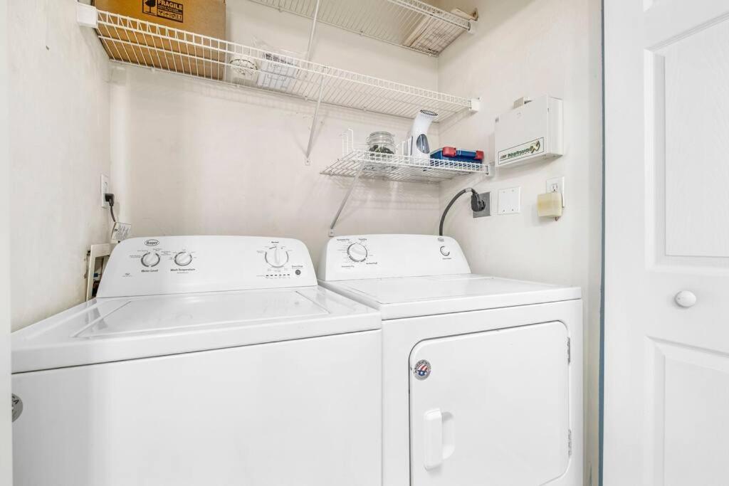 Cozy 2bed 2 And Half Bath Townhome Near Uf Shands *