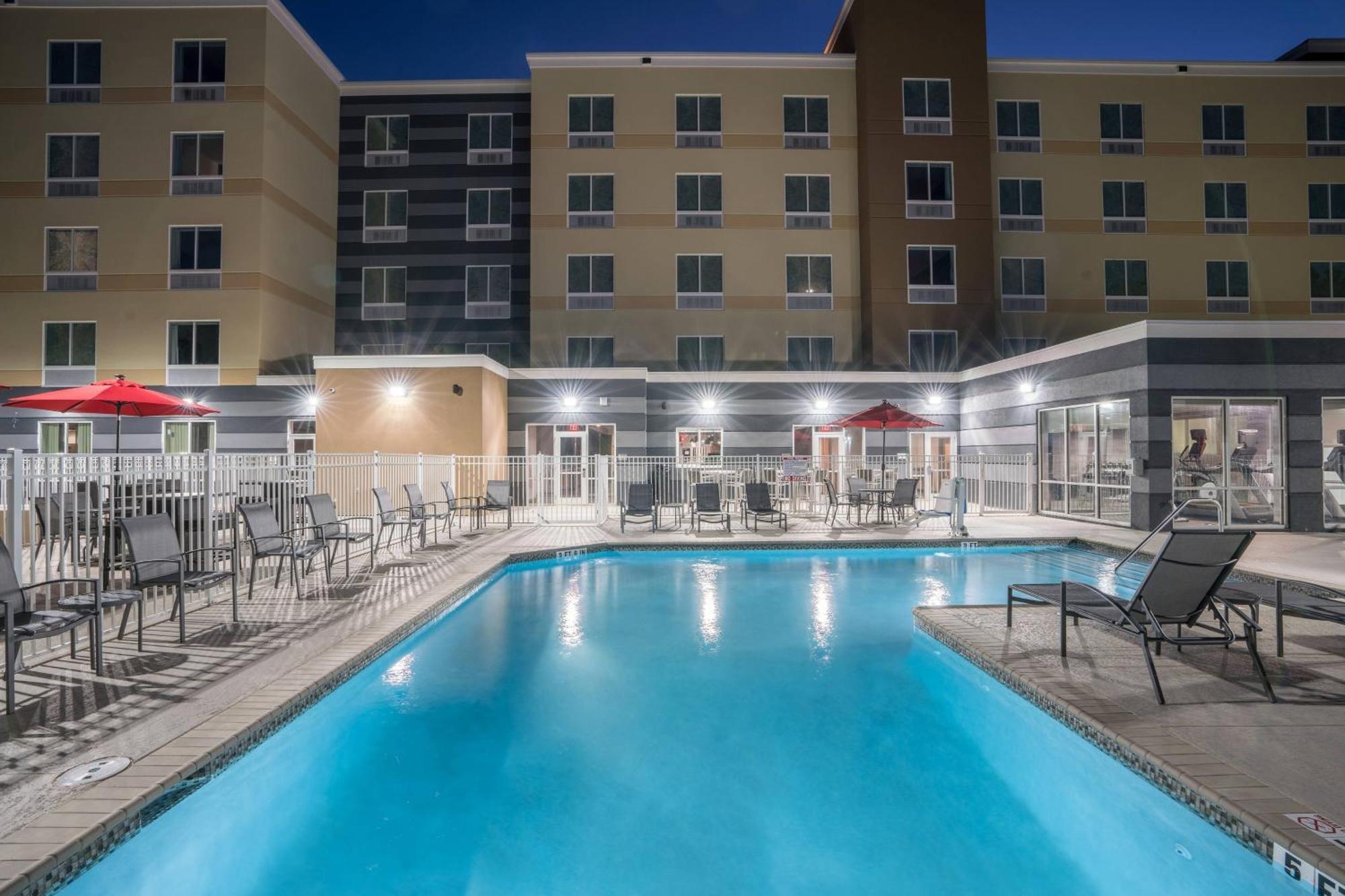 Fairfield & By Marriott I-75 Hotel 3*
