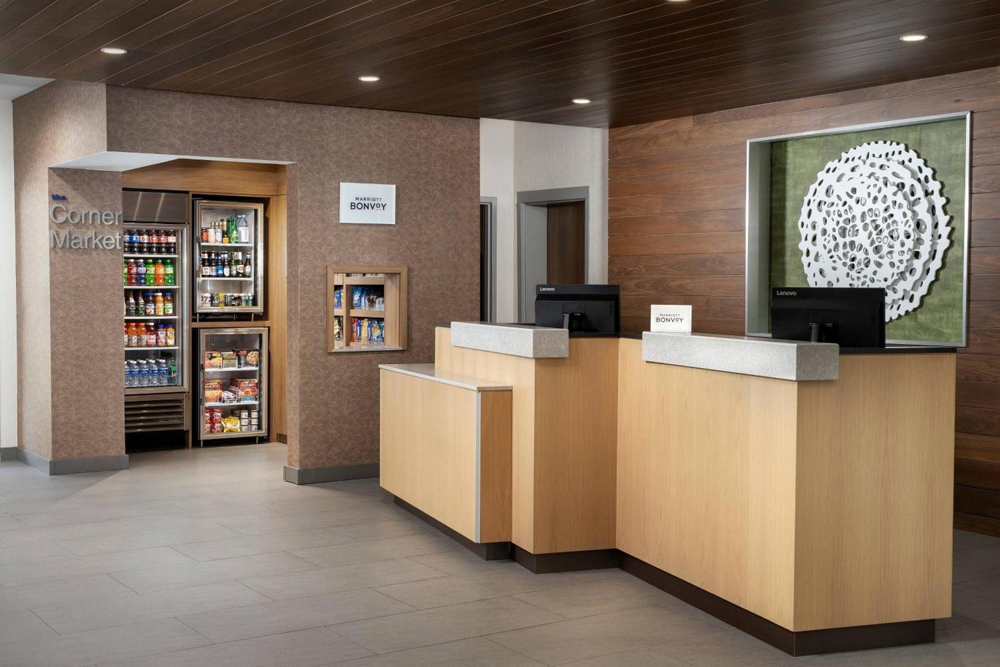 Fairfield & By Marriott I-75 Hotel 3*