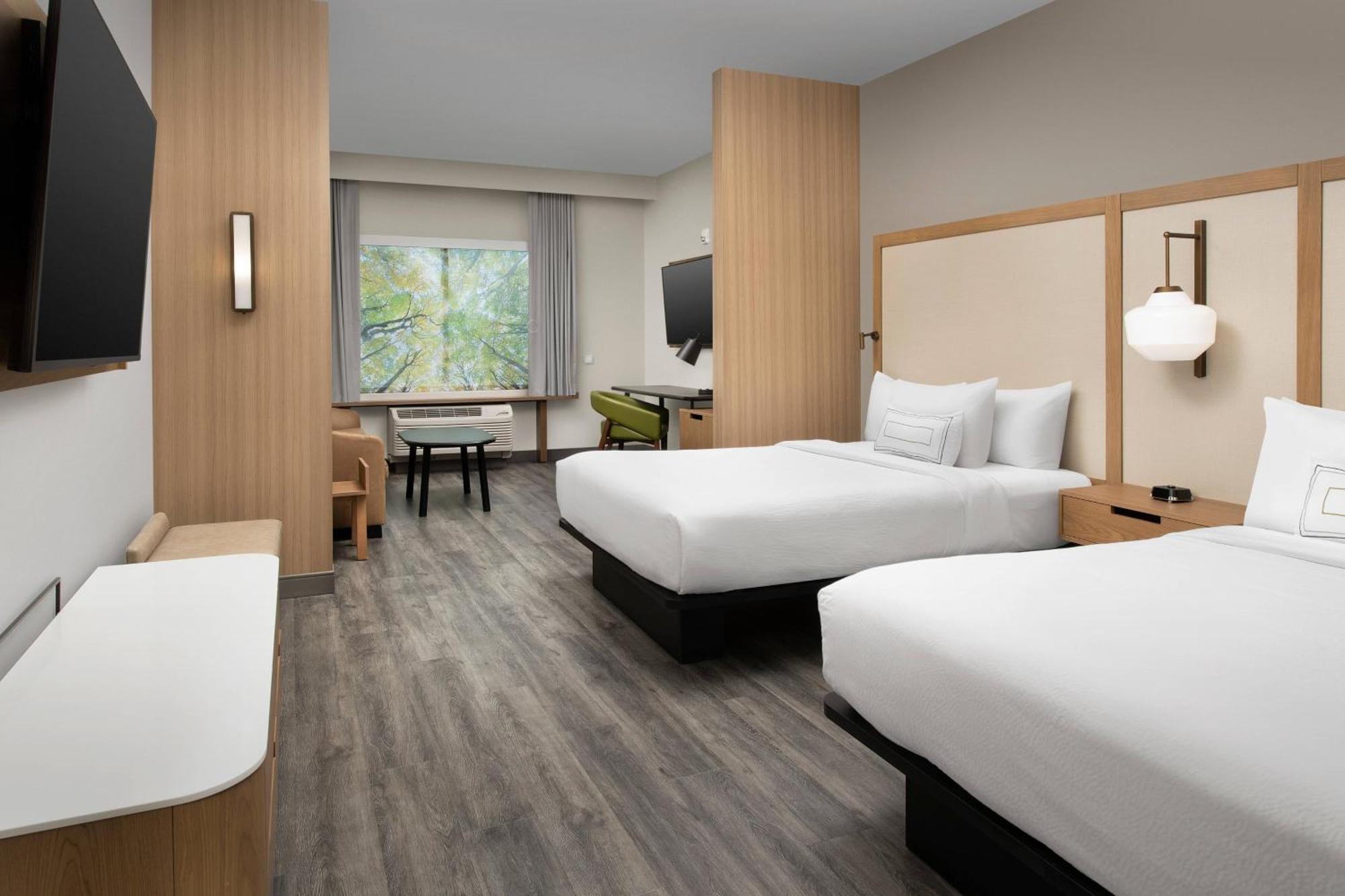 Hotel Fairfield & By Marriott I-75 Gainesville