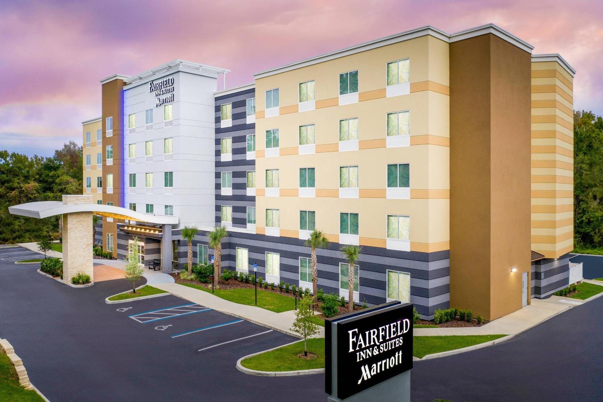 Fairfield & By Marriott I-75 Hotel