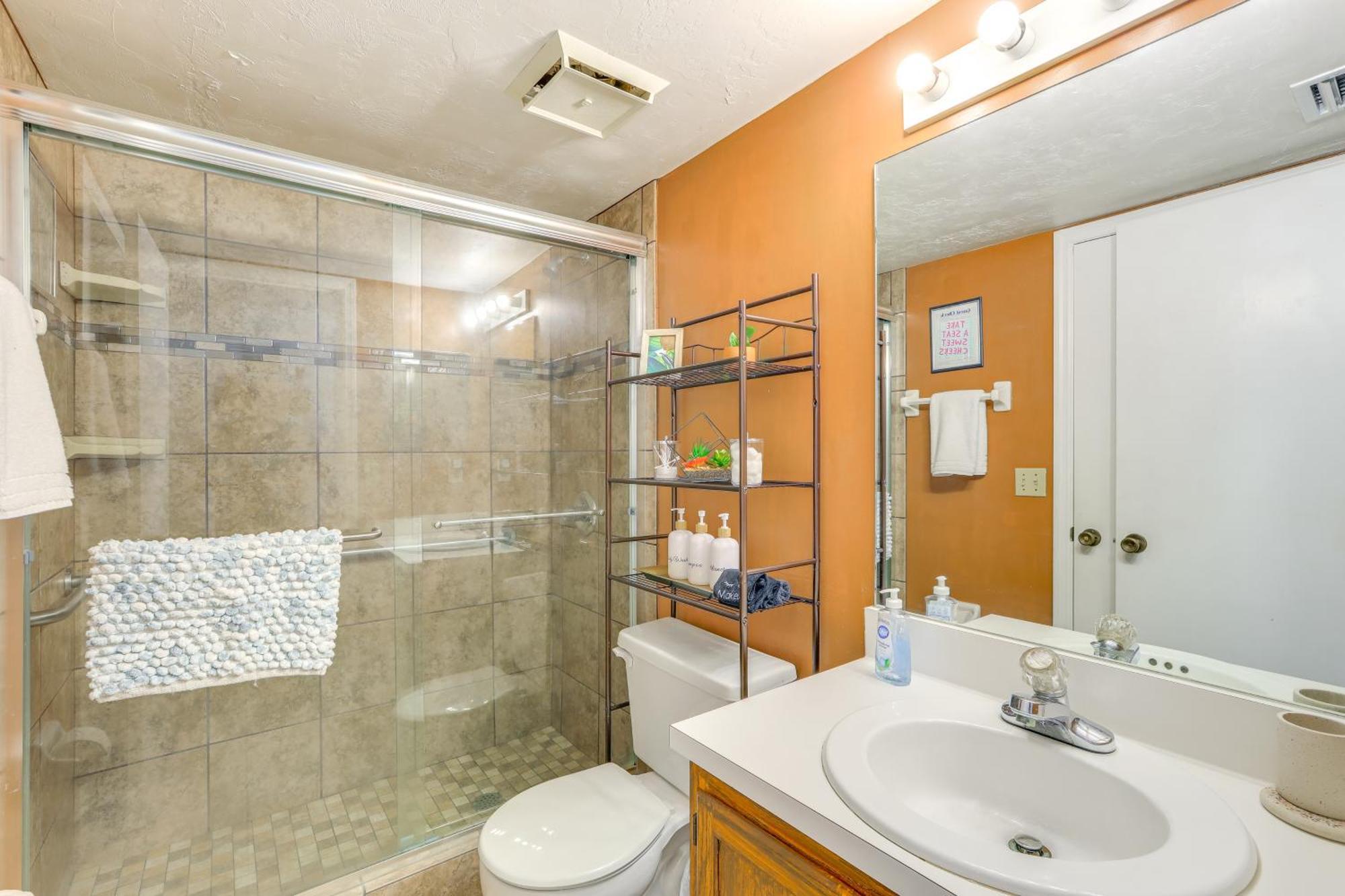 3 Mi To Uf Campus Charming Townhome Holiday home Gainesville