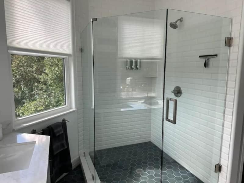 Gator Grove - Queen Ann Grey - New Build! * Gainesville