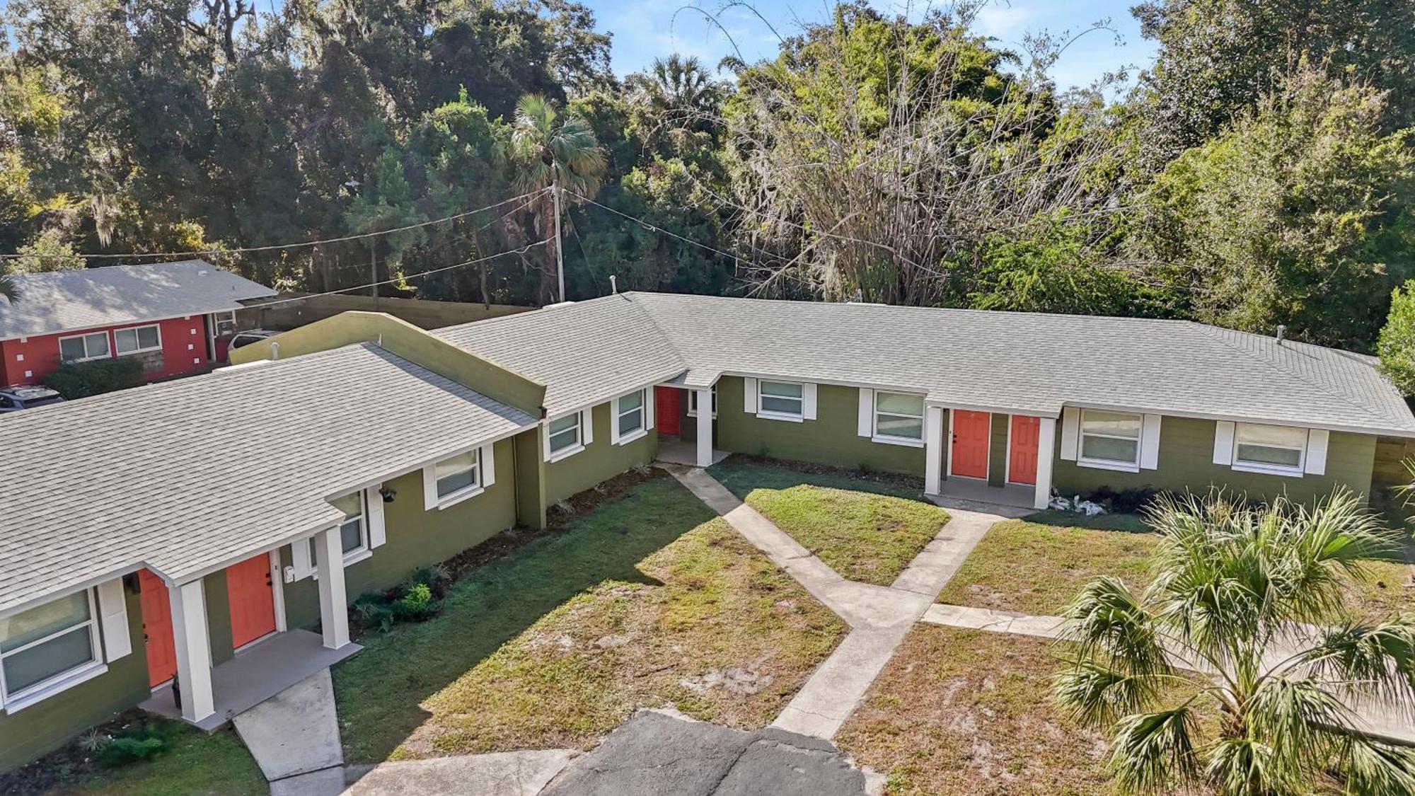 Apartment Trendy Near Uf & Downtown