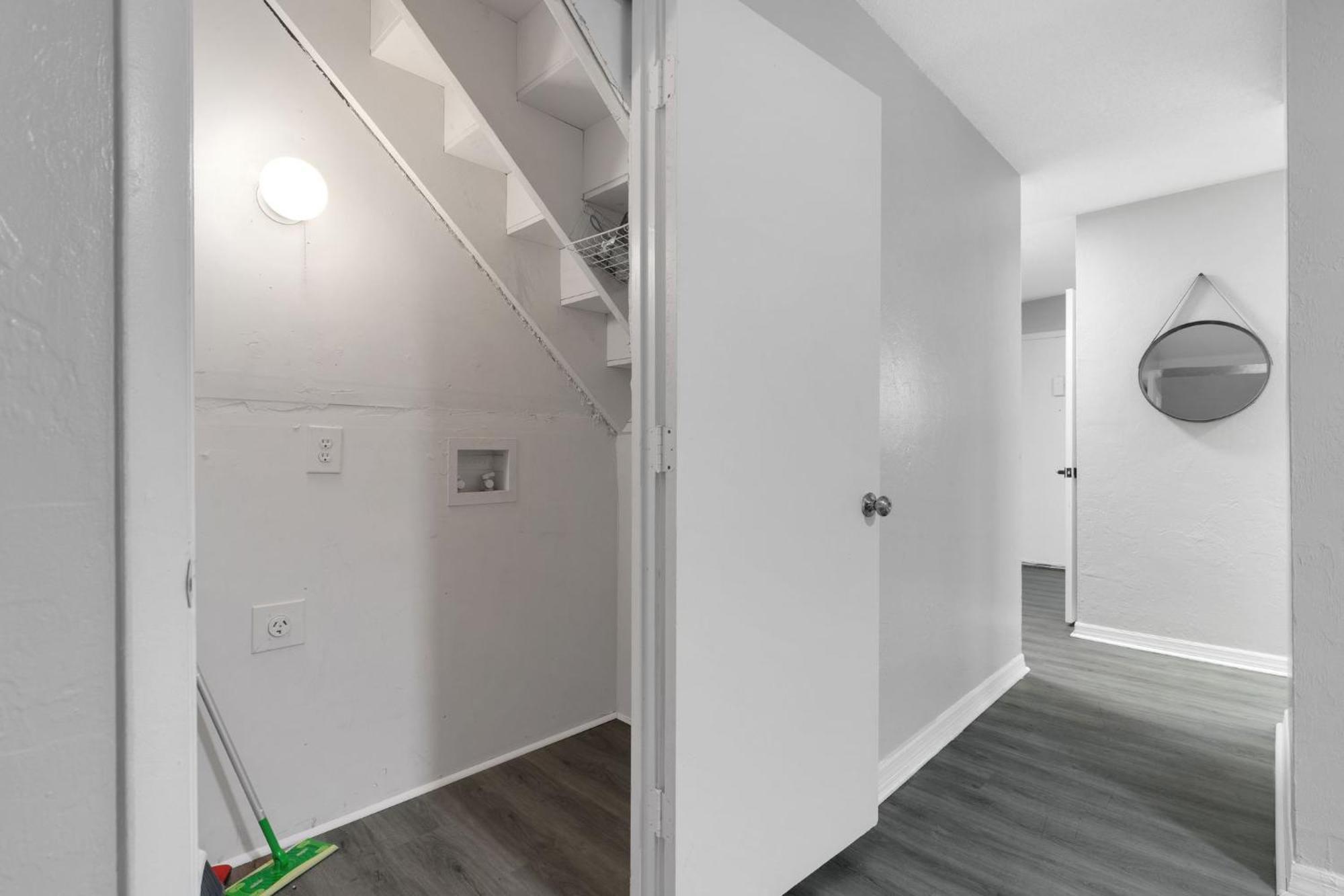 Apartment Sweetwater 7e I Beautiful 2bd I Free Parking Gainesville