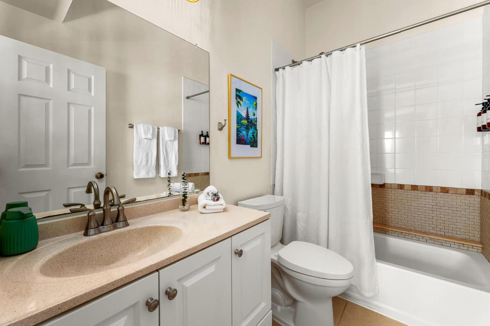 Bali Bliss Updated & Well-appointed * Gainesville