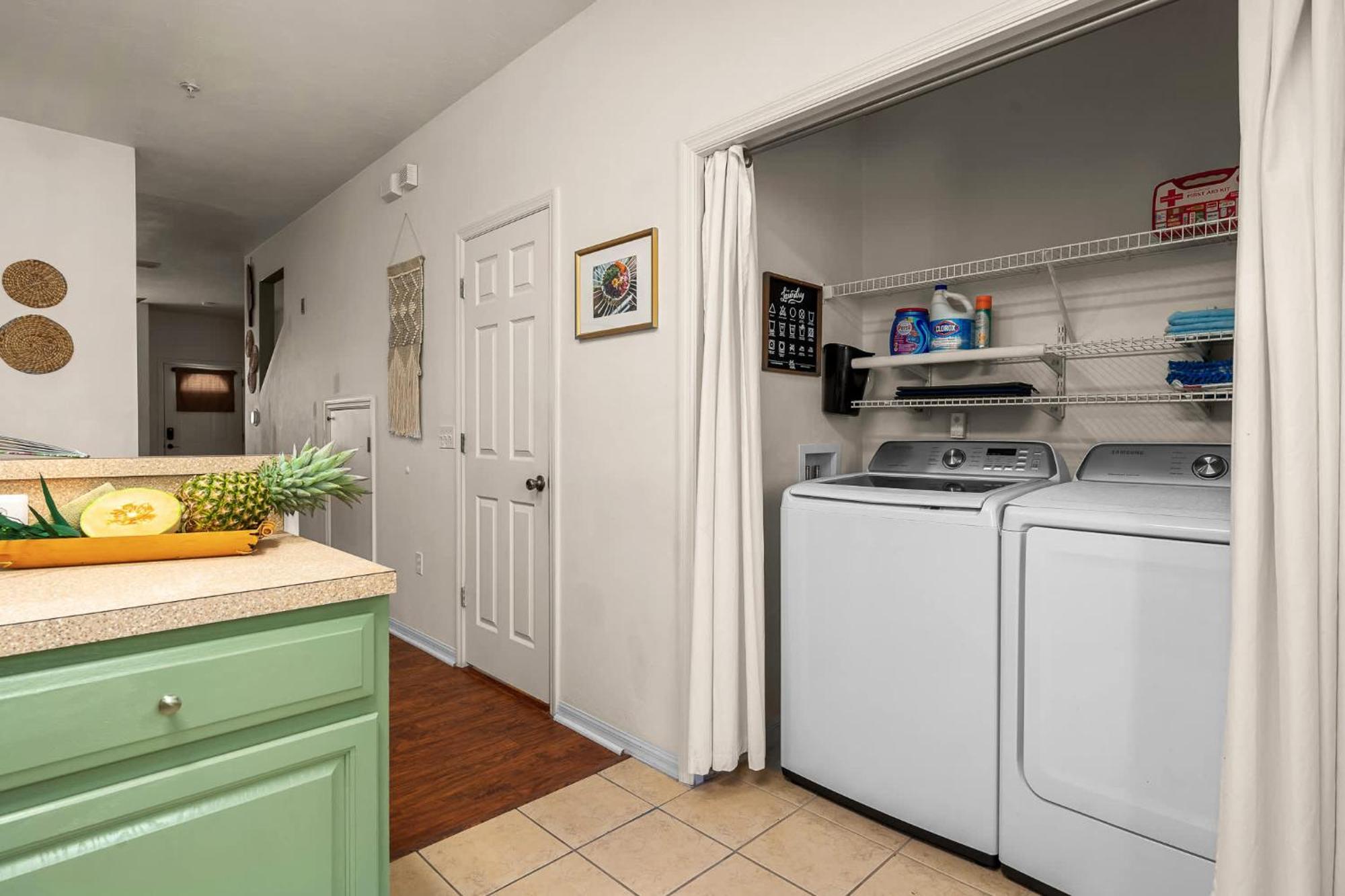 Bali Bliss Updated & Well-appointed Holiday home Gainesville