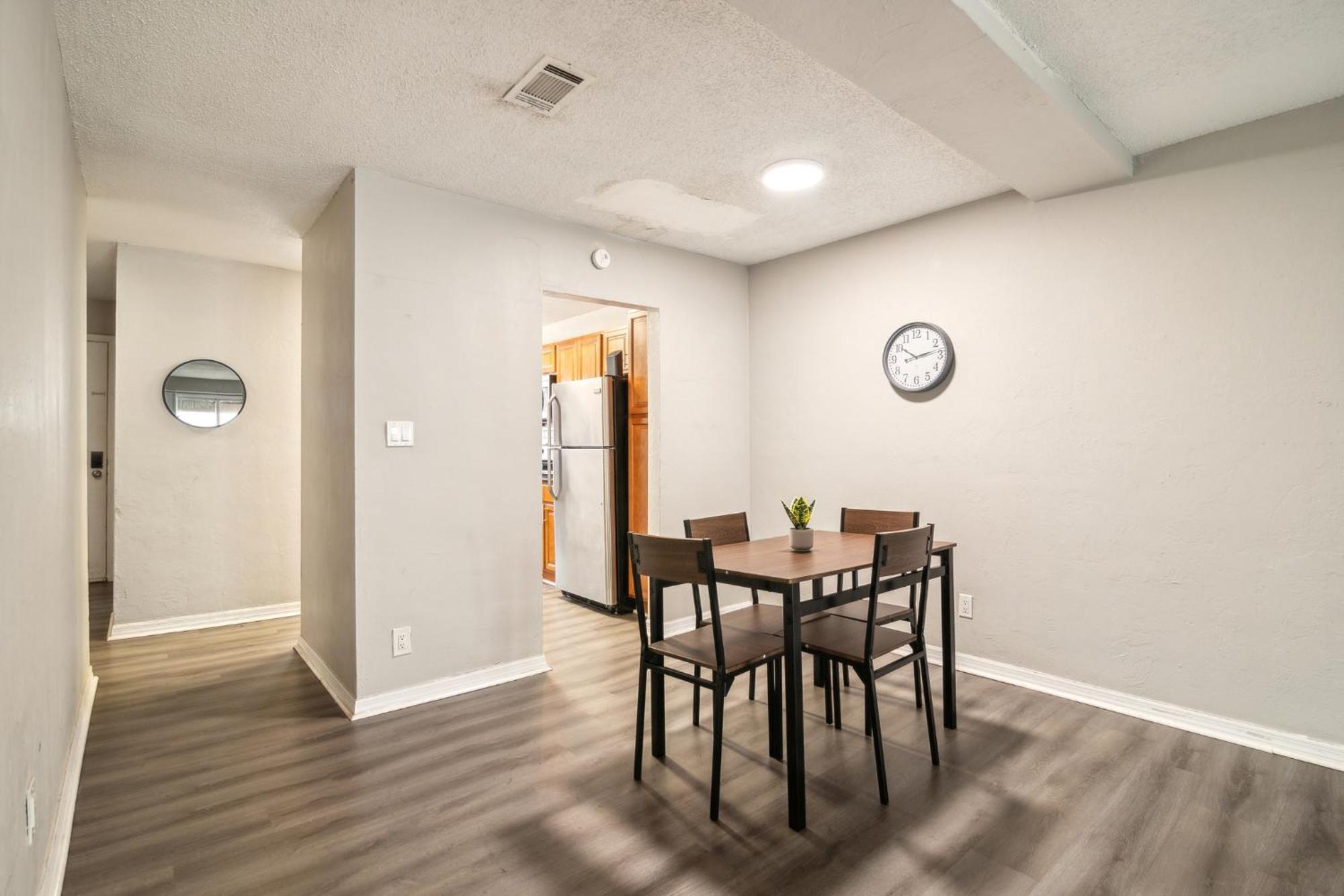 Apartment Sweetwater 8e I Beautiful 2bd I Free Parking Gainesville