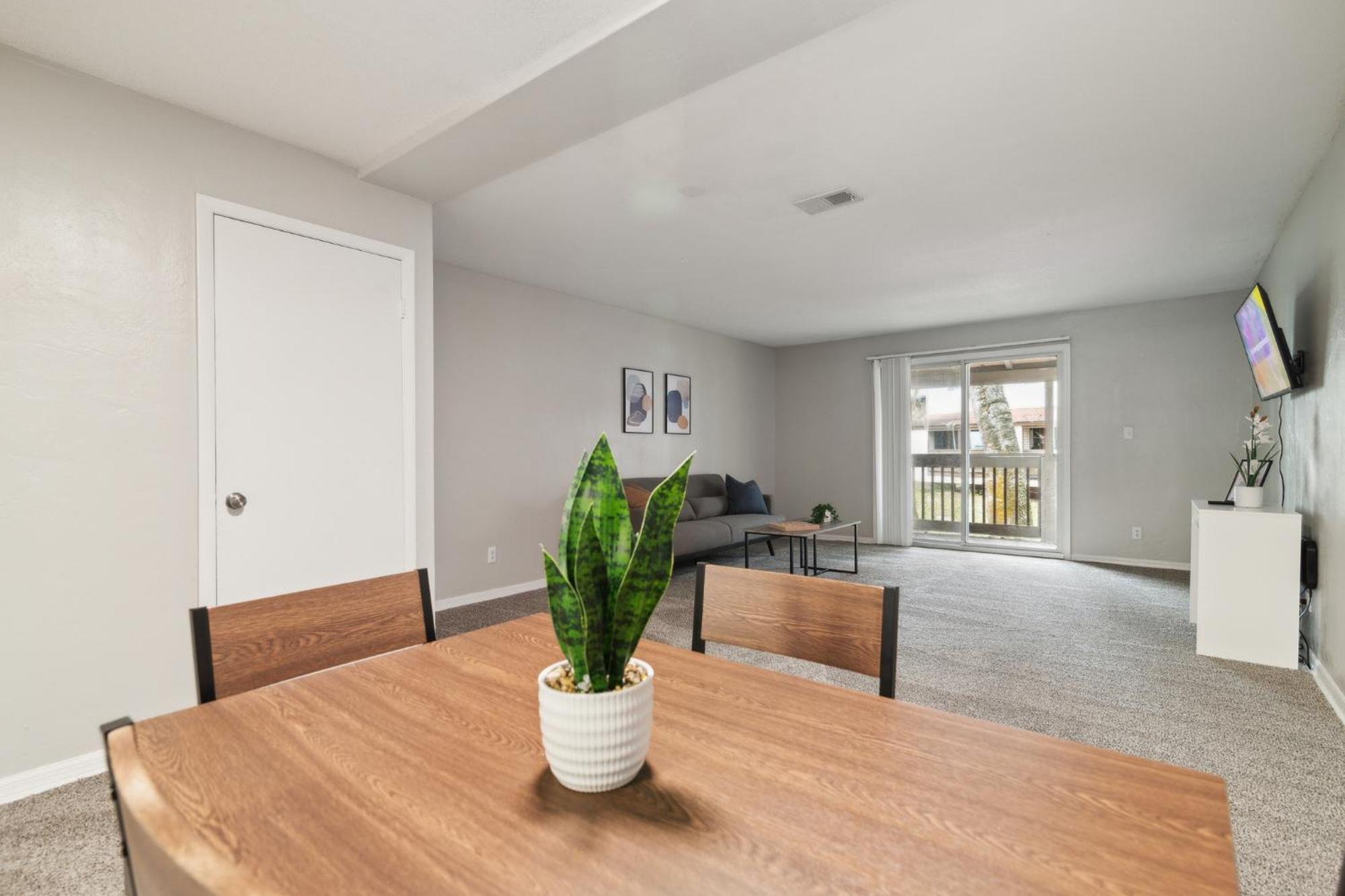 Apartment Sweetwater 26d I Beautiful 2bd I Free Parking Gainesville