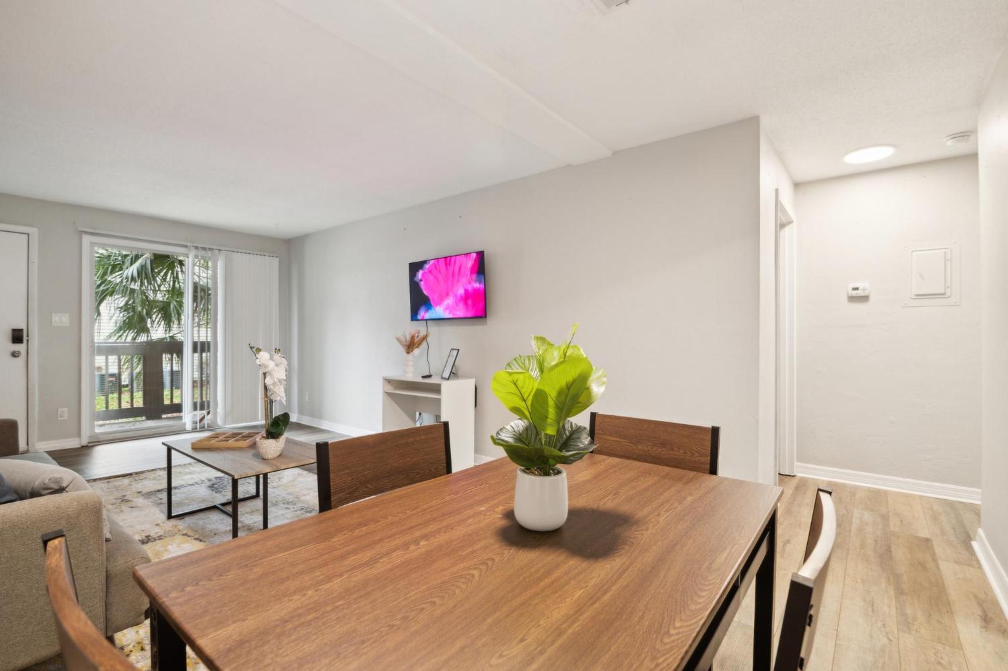 Apartment Sweetwater 24a I Beautiful 1bd I Free Parking Gainesville
