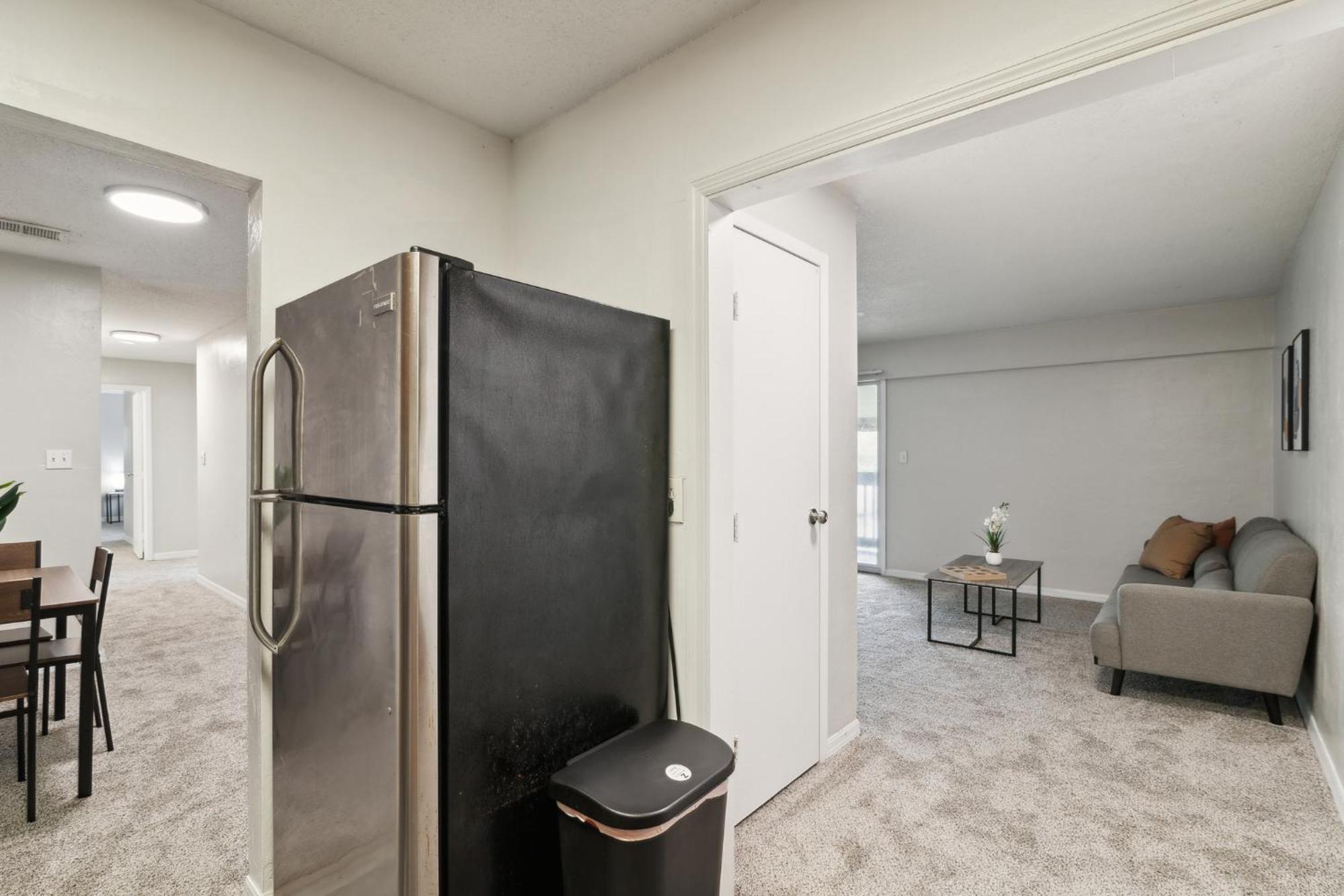 Sweetwater 19h I Beautiful 3bd I Free Parking Apartment *