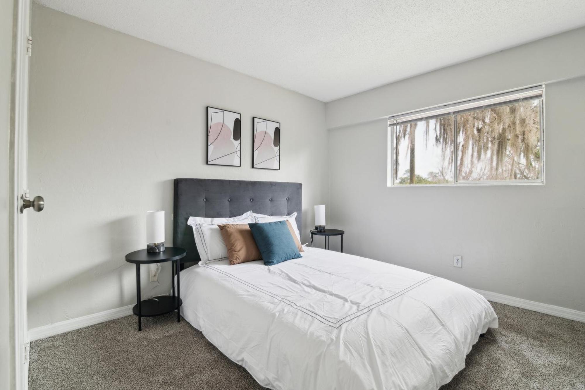 Sweetwater 19h I Beautiful 3bd I Free Parking *