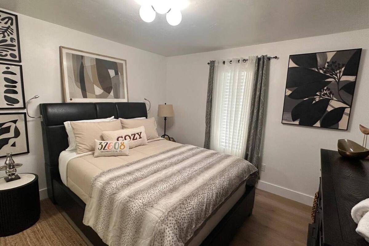 Newly Remodeled Condo - Near Uf, Shands & Va ! Apartment
