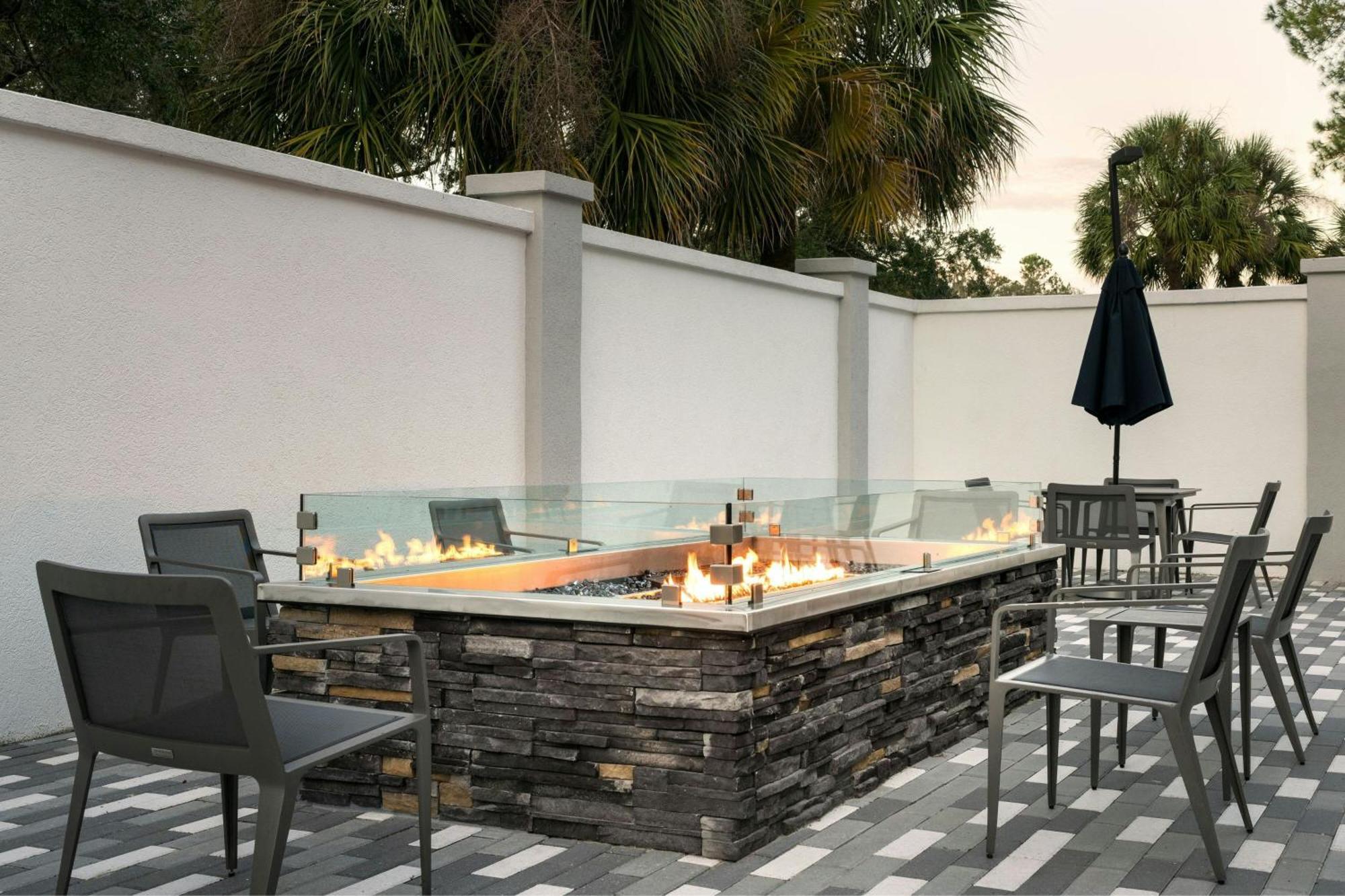 Hotel Courtyard By Marriott Fl Gainesville