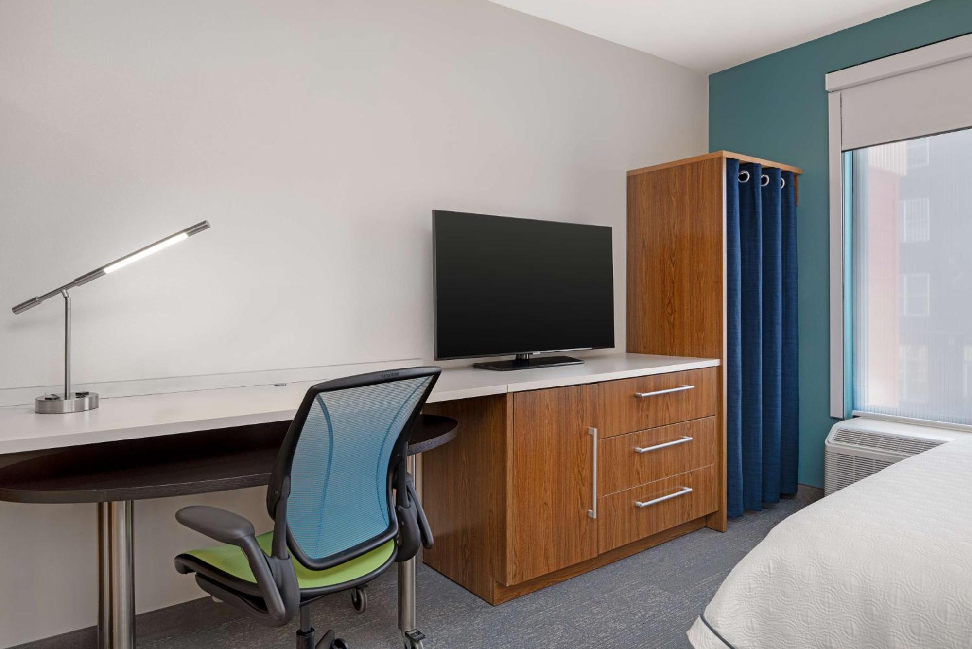Home2 By Hilton Hotel Gainesville