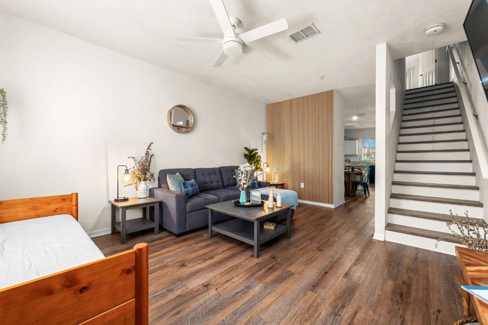Stylish & Renovated Modern Boutique Gainesville