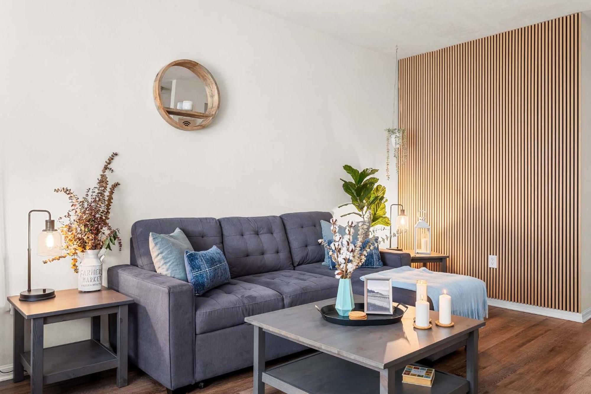 Stylish & Renovated Modern Boutique * Gainesville