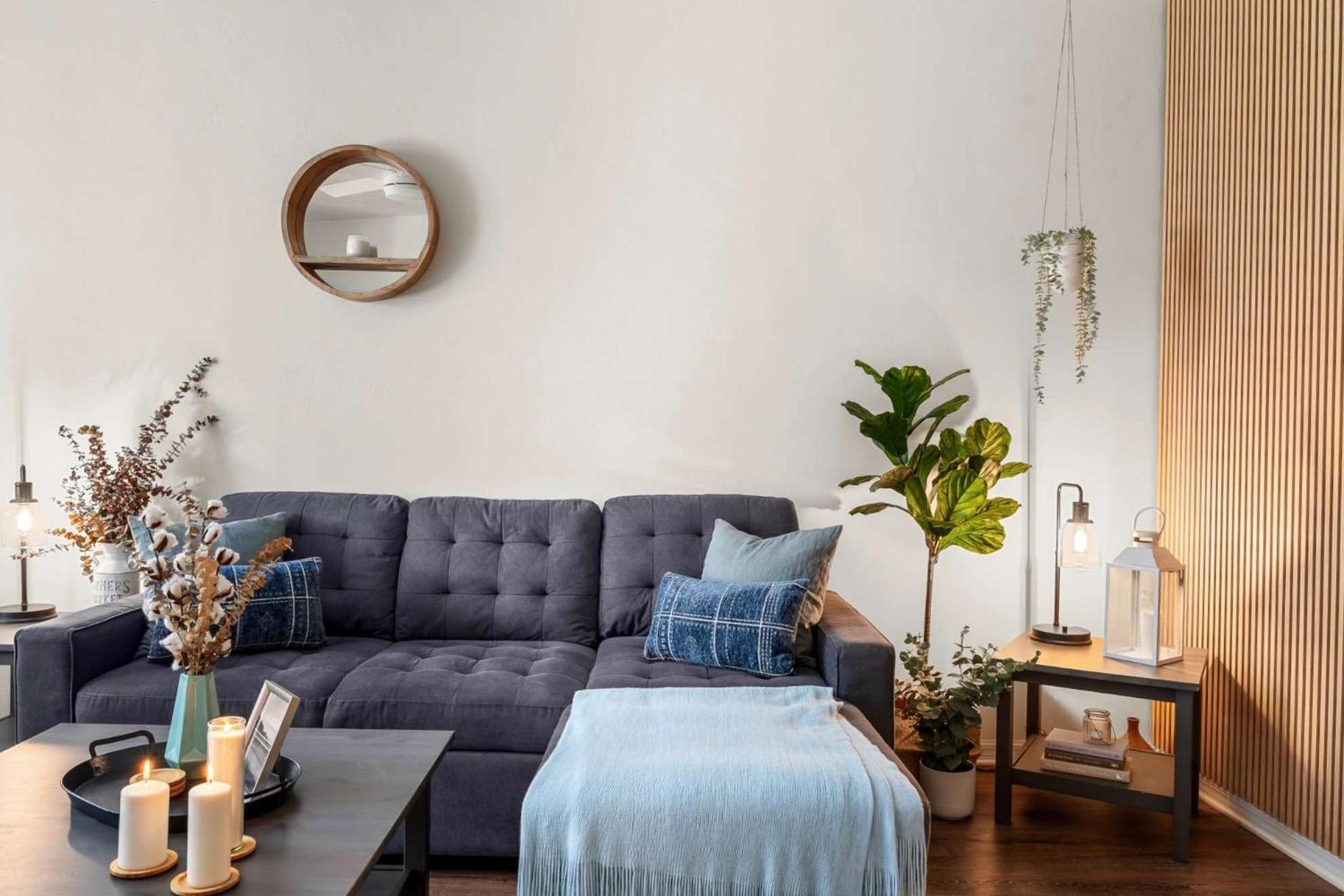 Stylish & Renovated Modern Boutique Gainesville