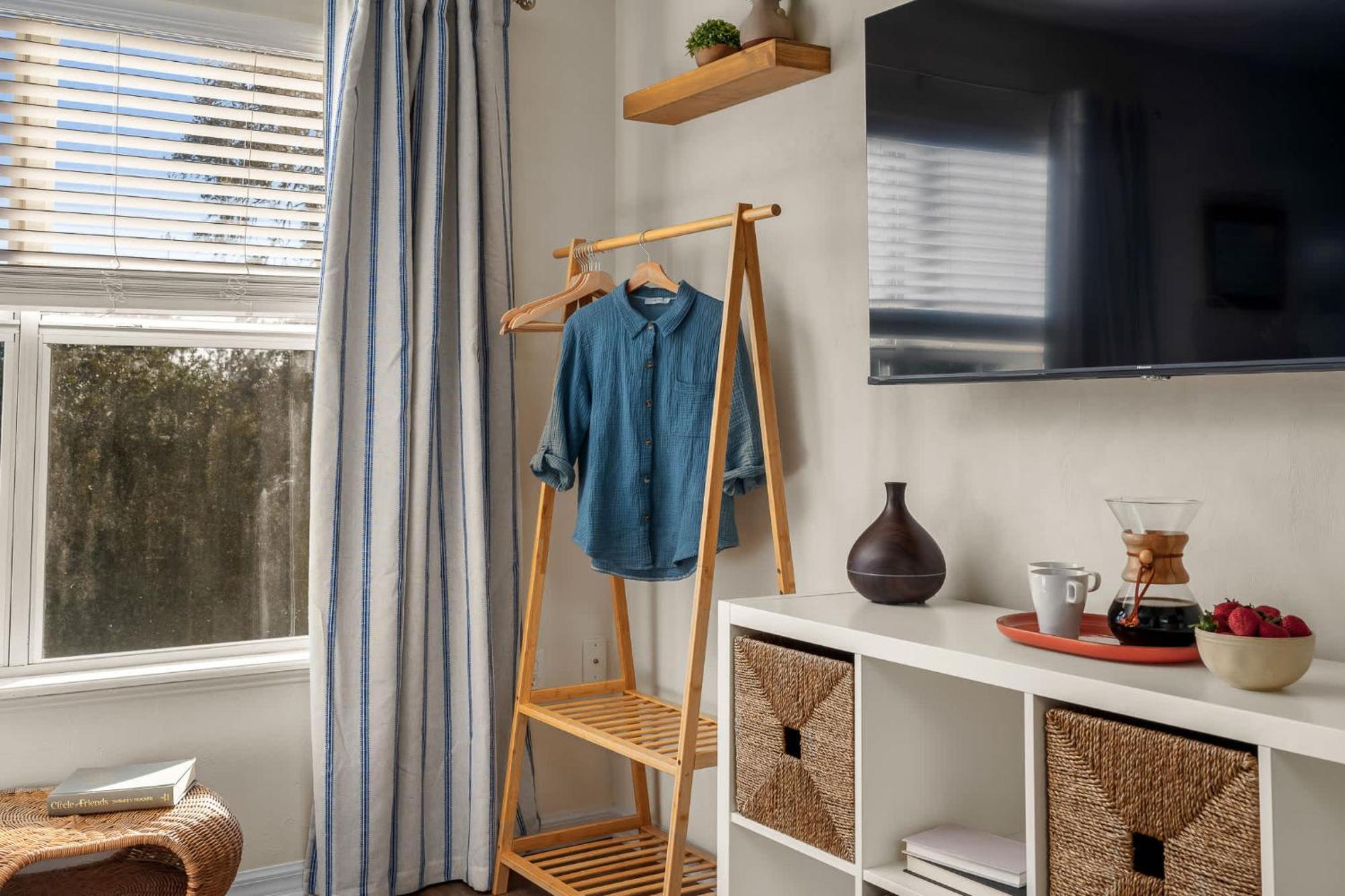 Stylish & Renovated Modern Boutique * Gainesville