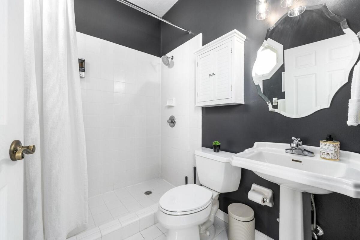 Charming Haile Village Studio Holiday home Gainesville