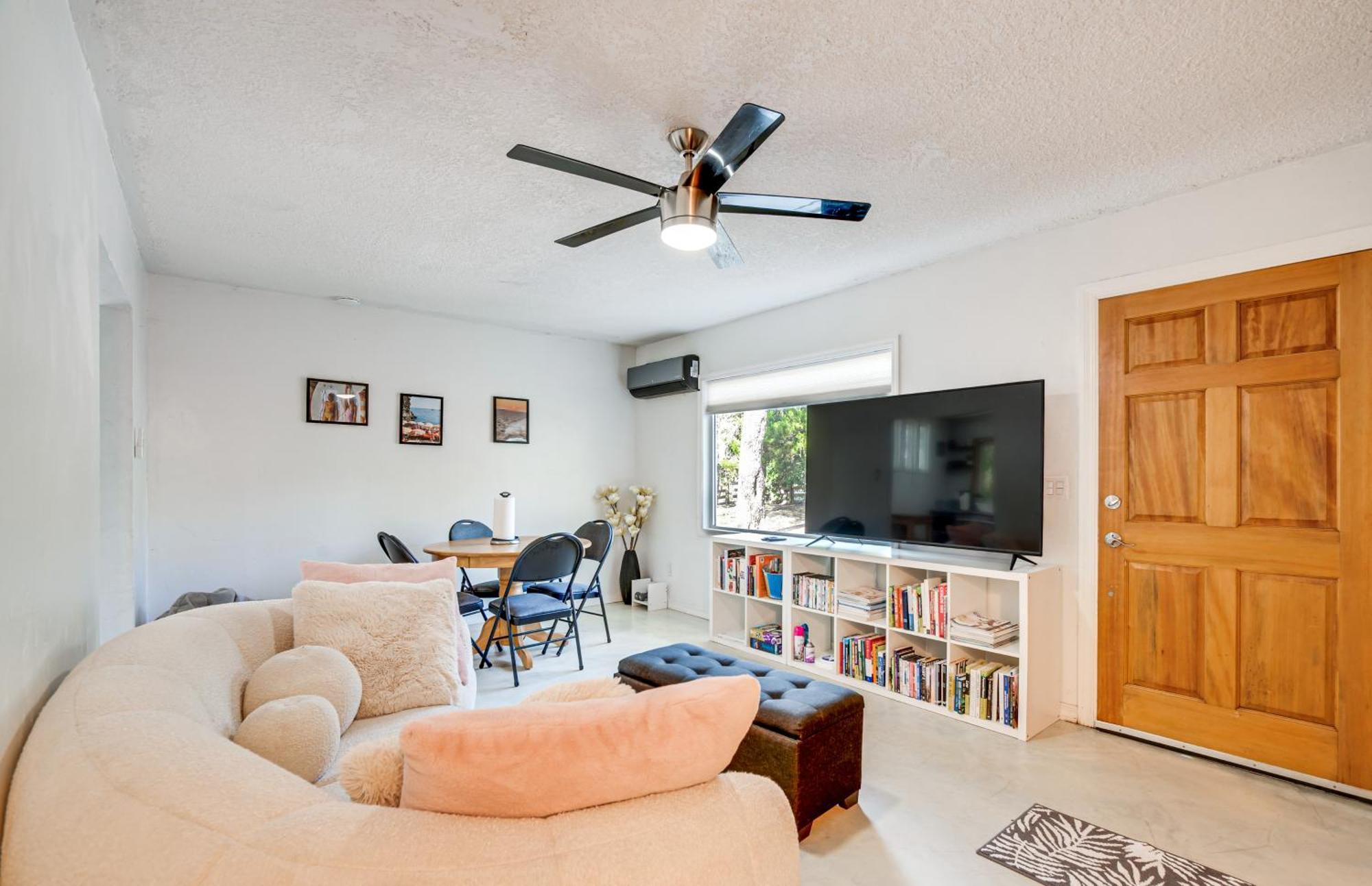Pet-friendly Vacation With Patio! * Gainesville