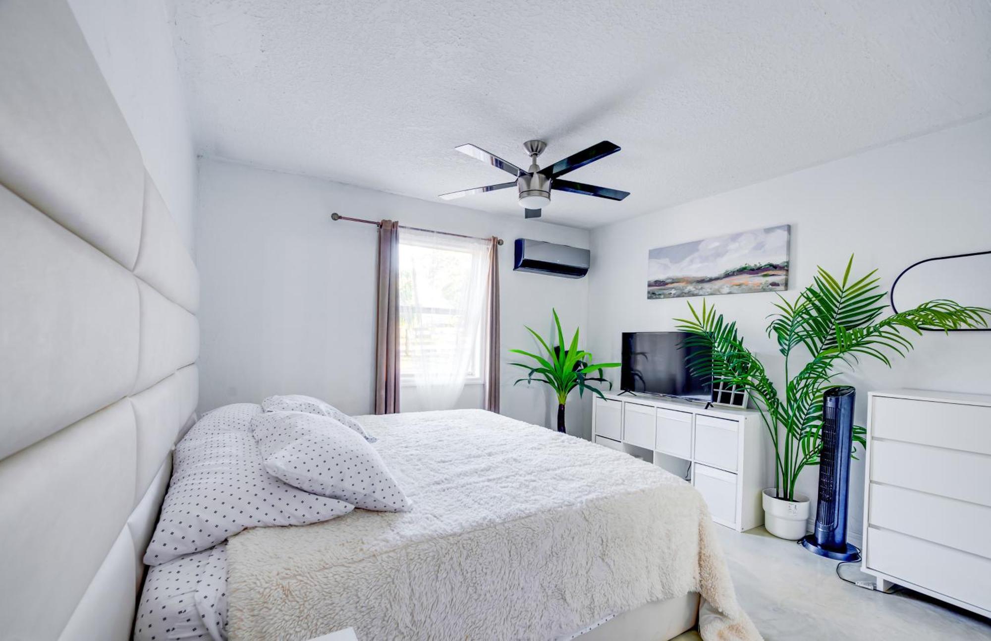 Holiday home Pet-friendly Vacation With Patio!