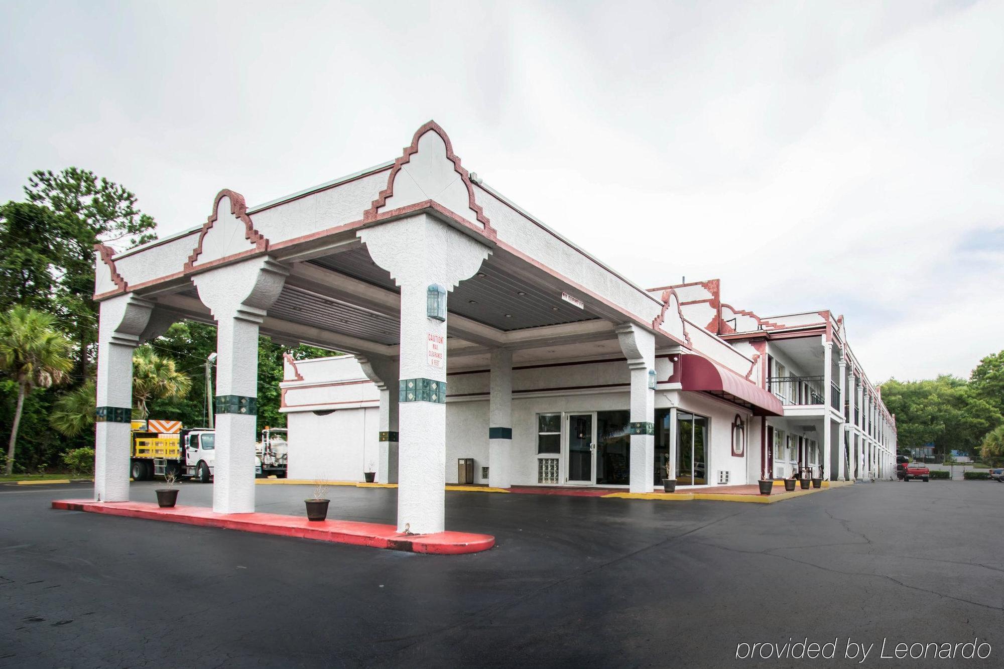 Motel Americas Value - Gainesville